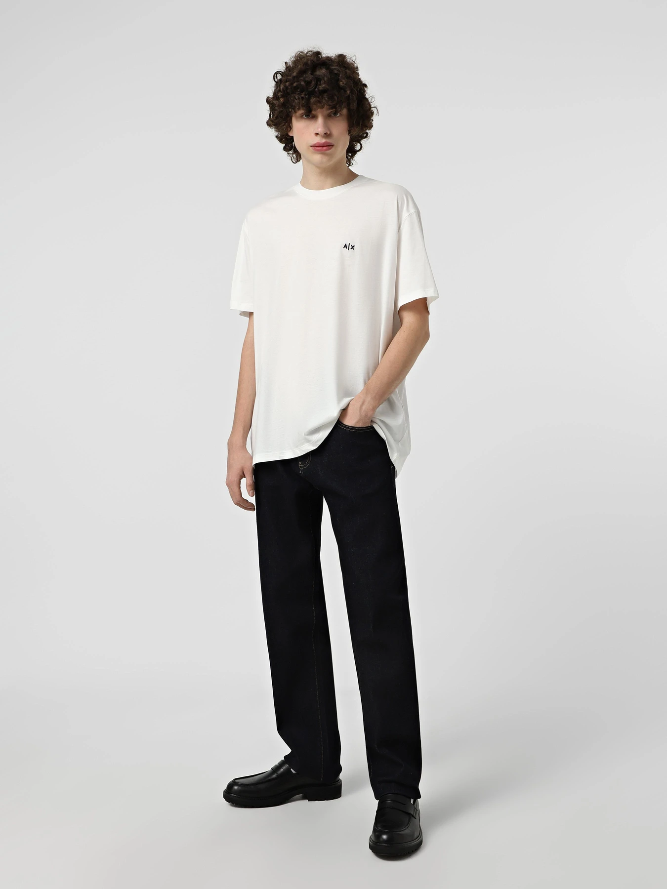 Джинсы Armani Exchange модель XM000069-AF14264-MB001 Джинсы Armani Exchange модель XM000069-AF14264-MB001 Фото