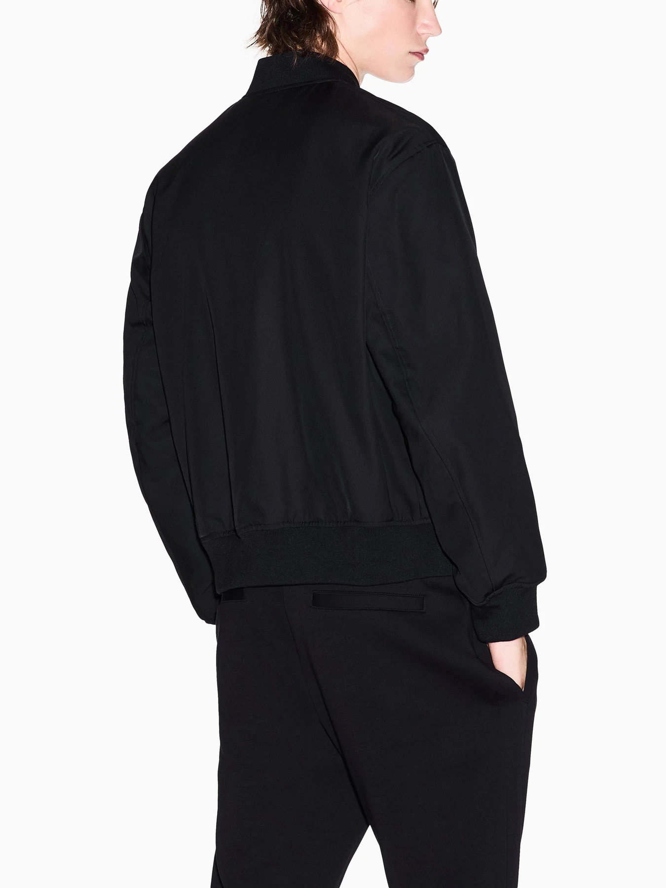 Куртки и дубленки Armani Exchange модель XM001137-AF16672-UC001 Куртки и дубленки Armani Exchange модель XM001137-AF16672-UC001 Фото
