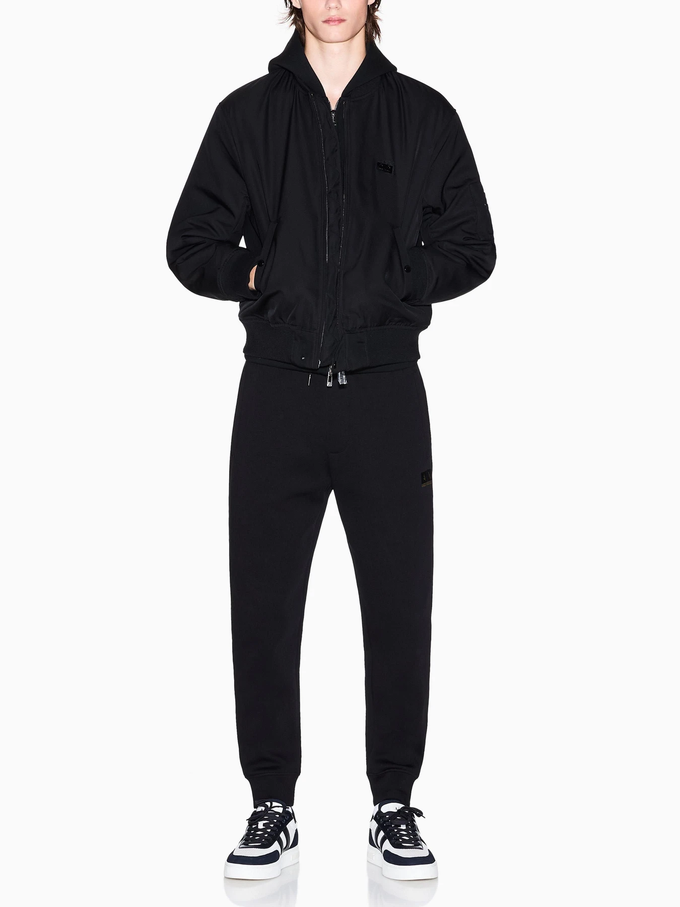 Куртки и дубленки Armani Exchange модель XM001137-AF16672-UC001 Куртки и дубленки Armani Exchange модель XM001137-AF16672-UC001 Фото