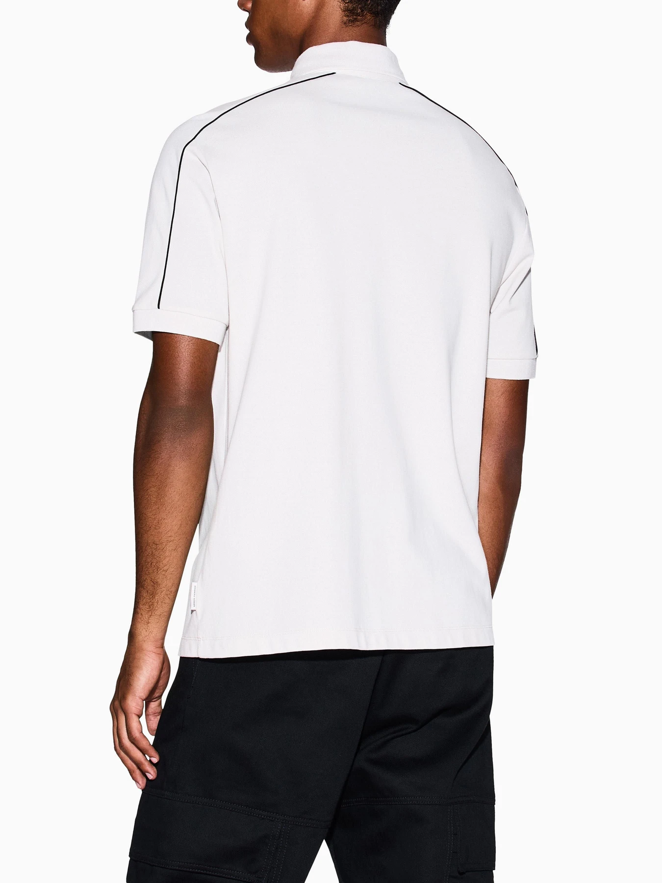 Футболки і поло Armani Exchange модель XM001359-AF13026-U1013 Футболки і поло Armani Exchange модель XM001359-AF13026-U1013 Фото