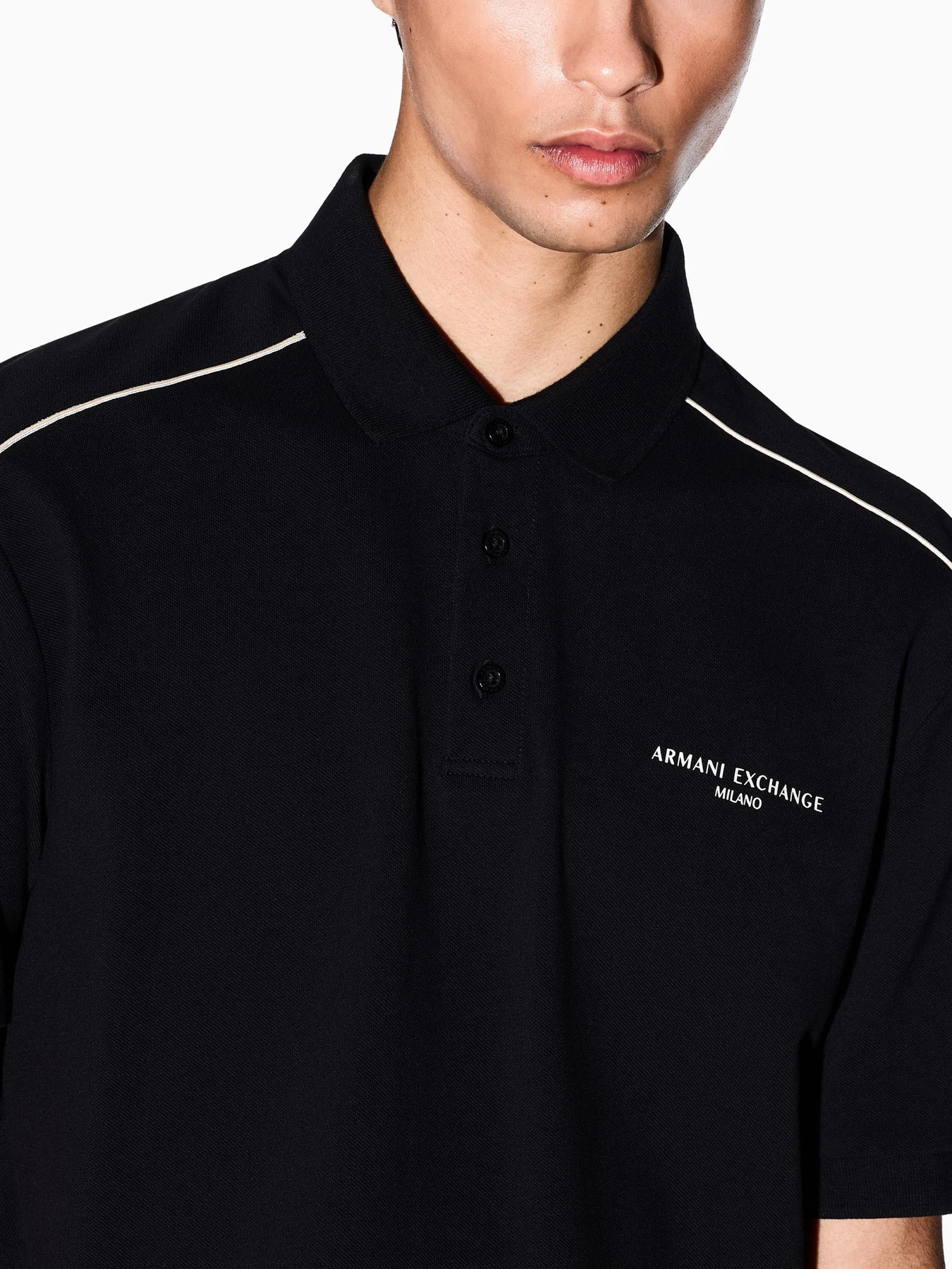 Футболки и поло Armani Exchange модель XM001359-AF13026-UC001 Футболки и поло Armani Exchange модель XM001359-AF13026-UC001 Фото