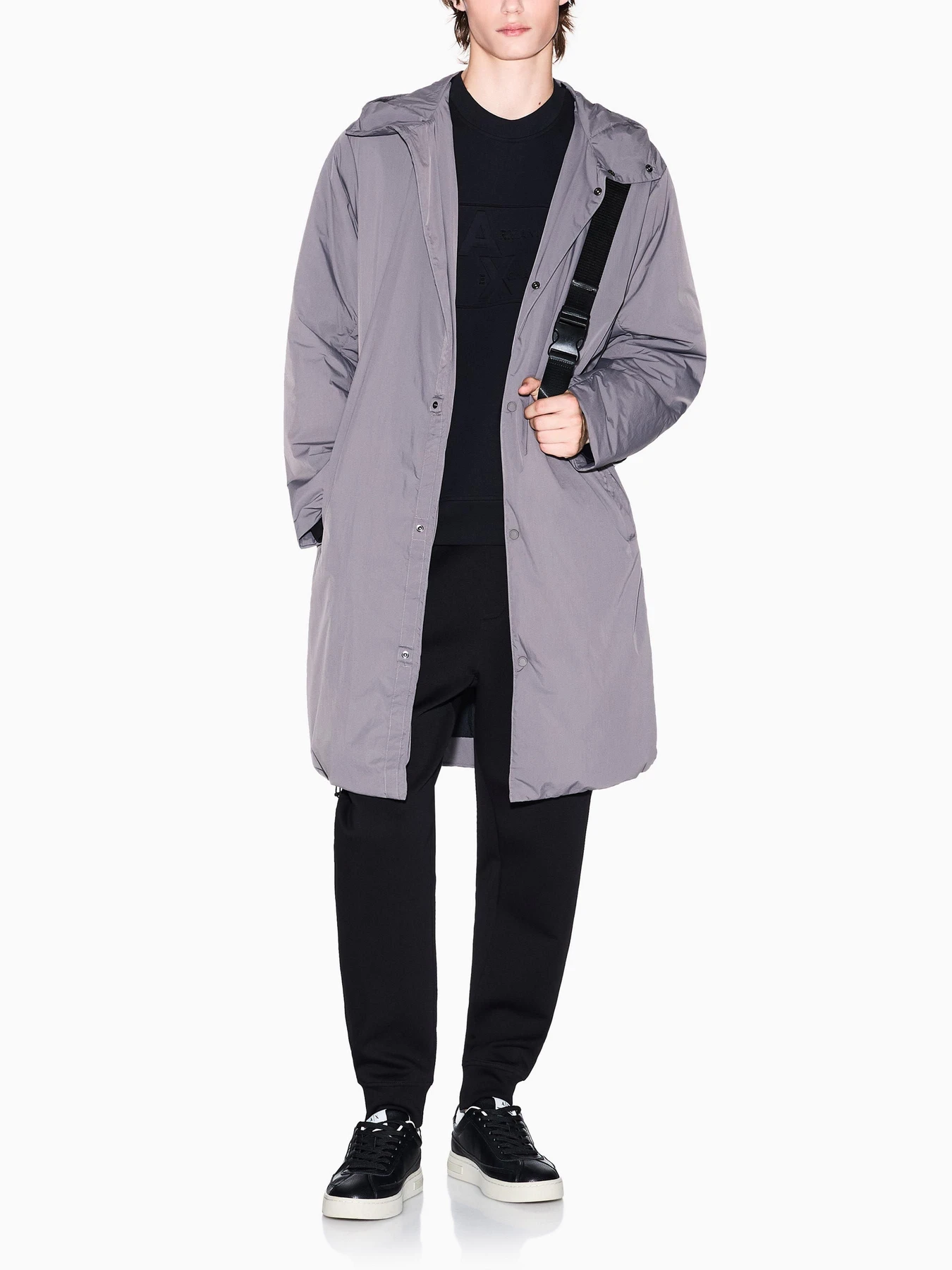 Худи и свитшоты Armani Exchange модель XM001371-AF13047-UC001 Фото