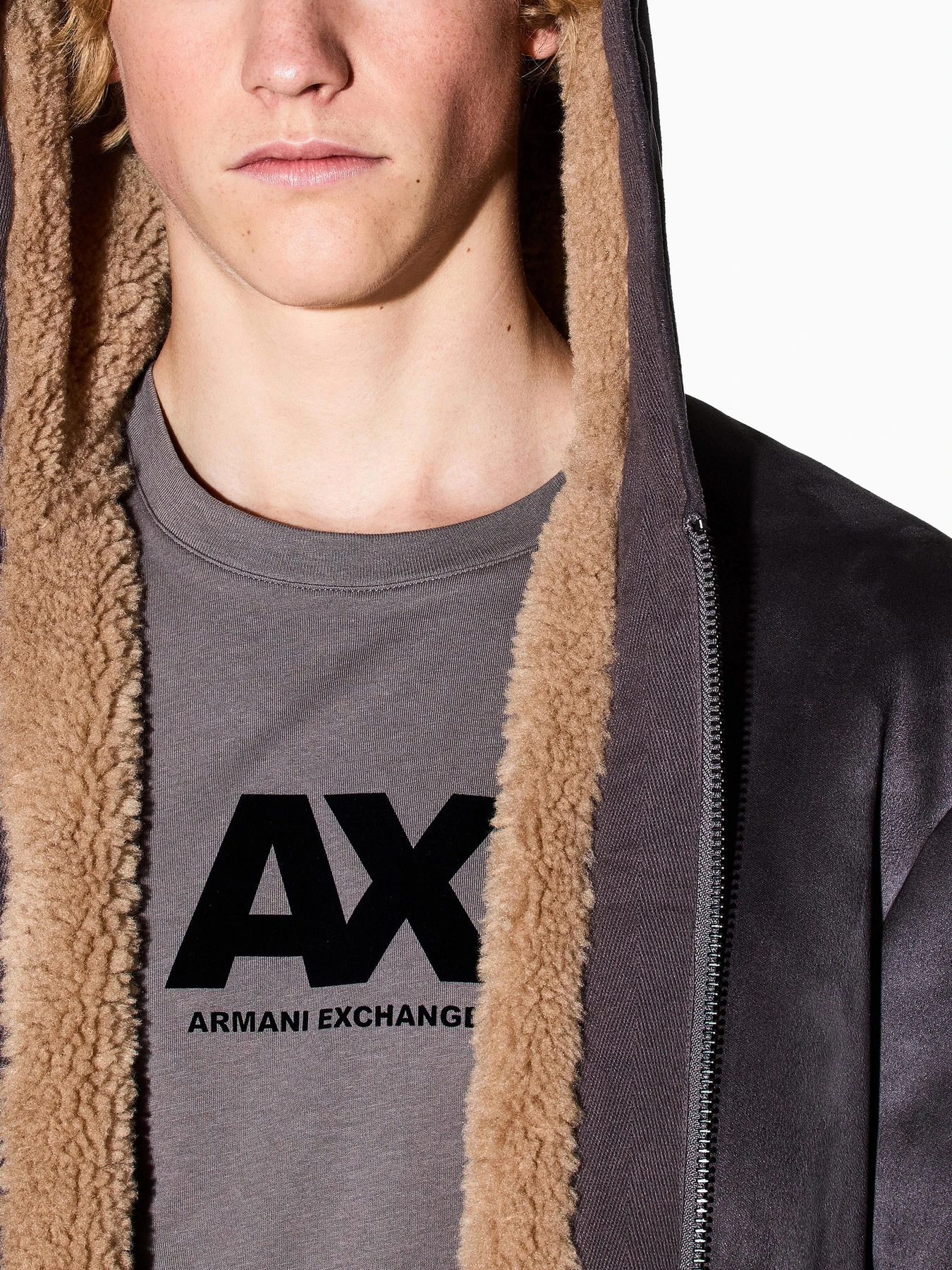 Футболки и поло Armani Exchange модель XM001403-AF16432-U8092 Футболки и поло Armani Exchange модель XM001403-AF16432-U8092 Фото