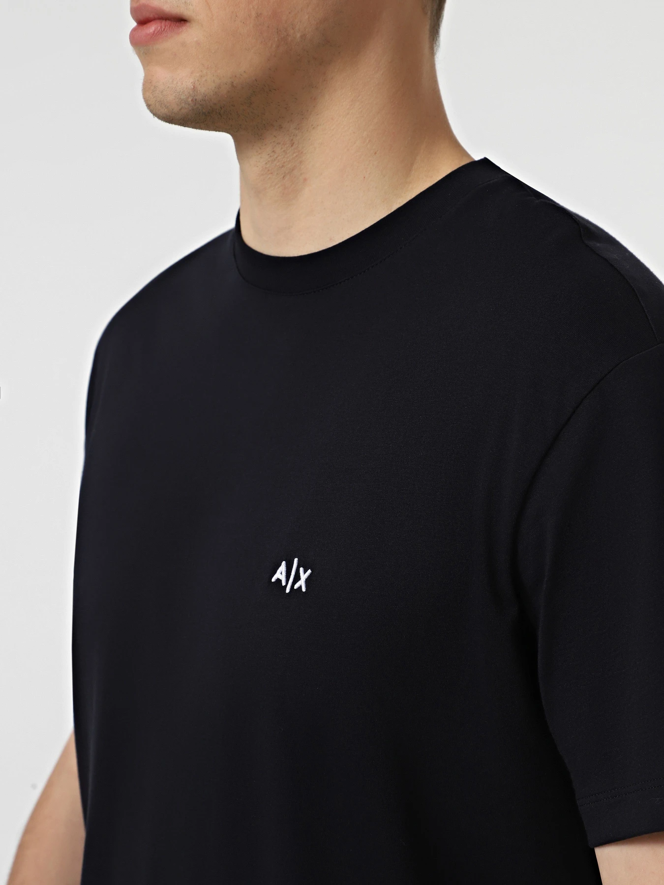 Футболки и поло Armani Exchange модель XM001568-AF10358-UB101 Футболки и поло Armani Exchange модель XM001568-AF10358-UB101 Фото