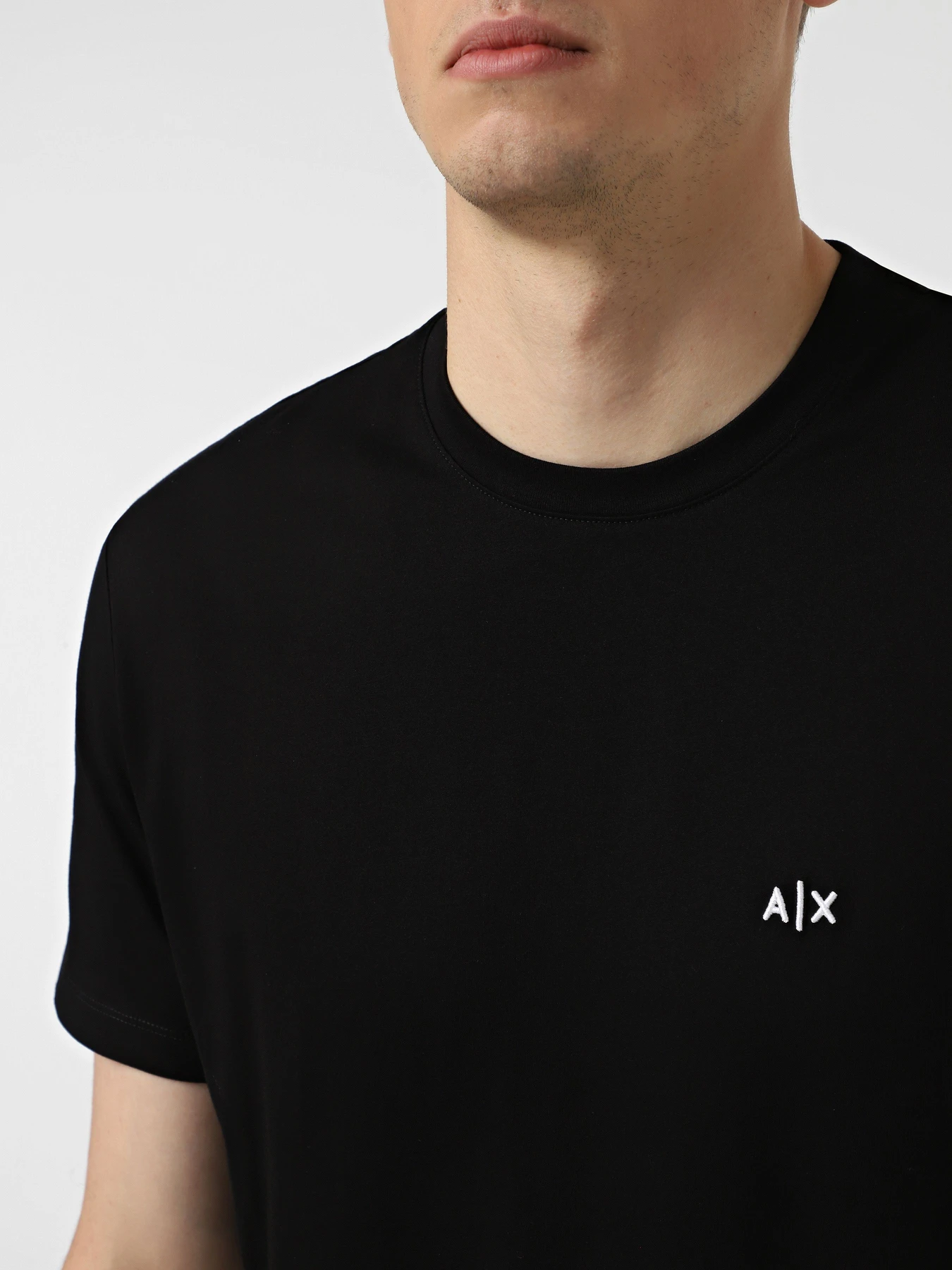 Футболки и поло Armani Exchange модель XM001568-AF10358-UC001 Футболки и поло Armani Exchange модель XM001568-AF10358-UC001 Фото