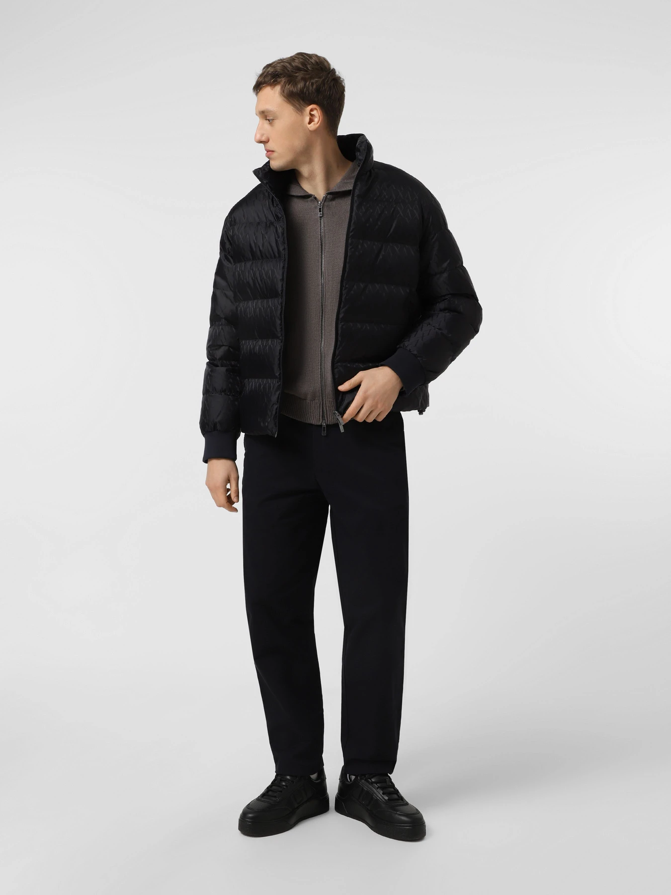 Куртки и дубленки Armani Exchange модель XM001580-AF16628-UB101 Фото
