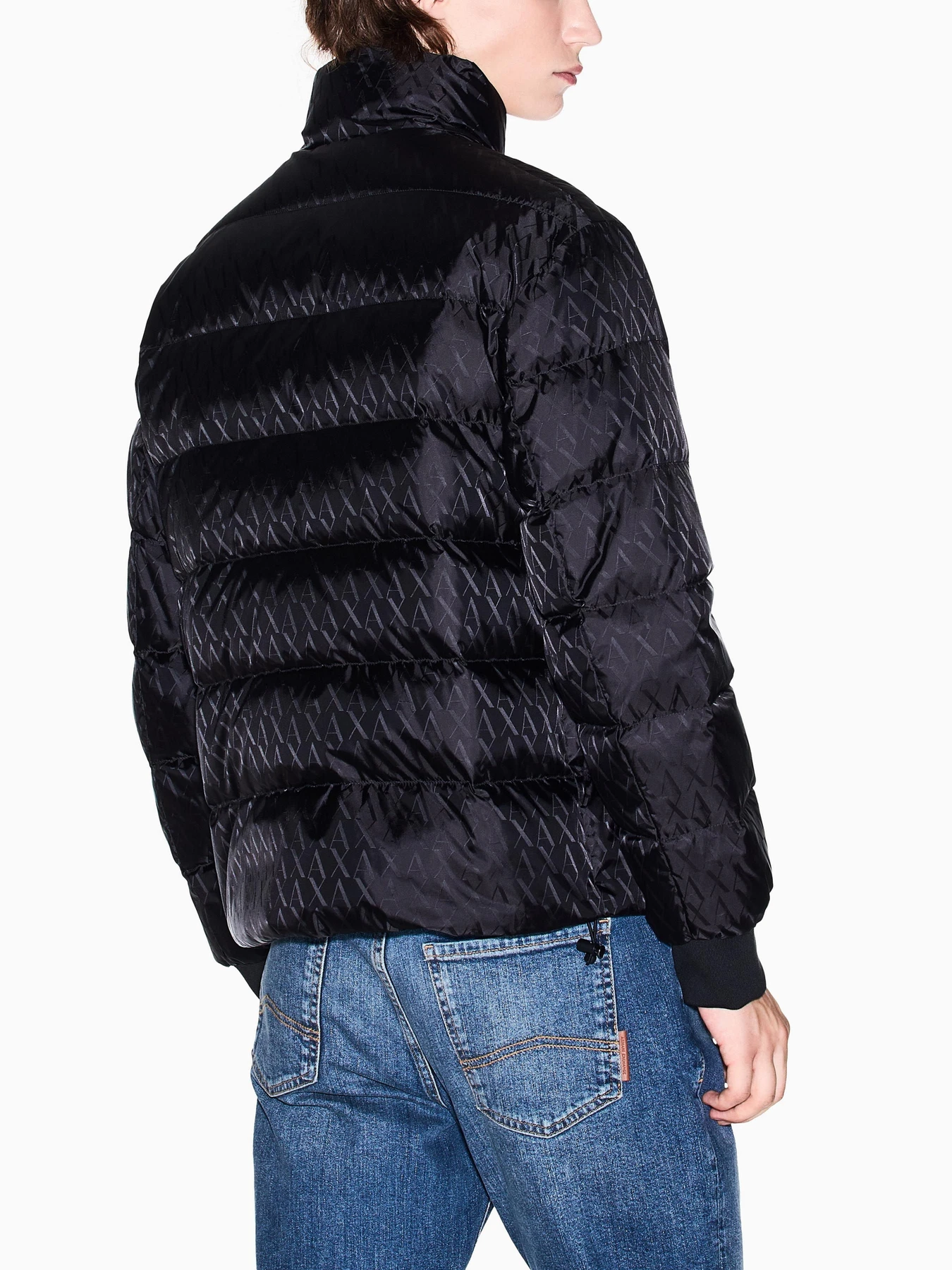 Куртки та дублянки Armani Exchange модель XM001580-AF16628-UC001 Куртки та дублянки Armani Exchange модель XM001580-AF16628-UC001 Фото
