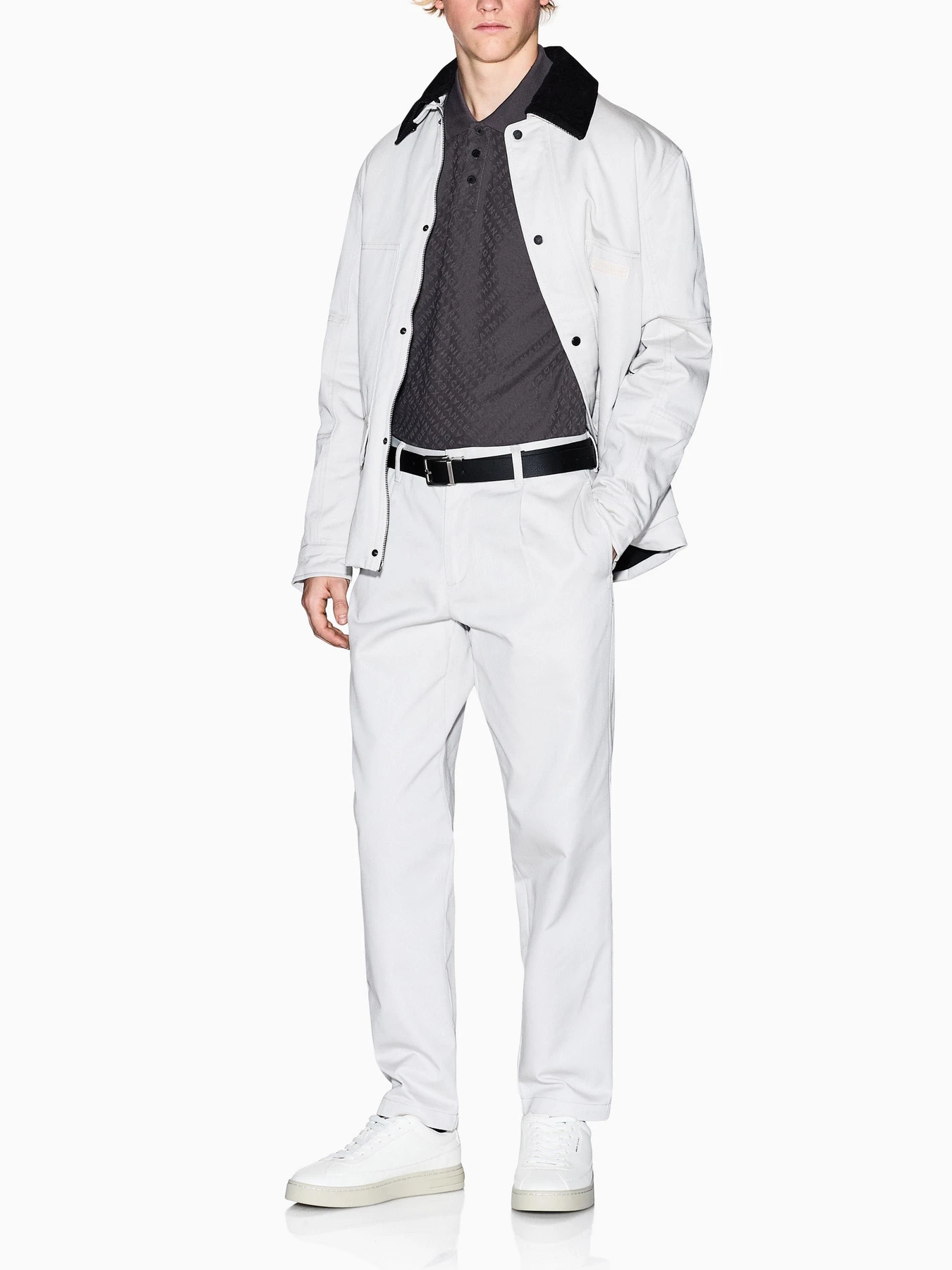 Куртки и дубленки Armani Exchange модель XM001864-AF16679-U1013 Куртки и дубленки Armani Exchange модель XM001864-AF16679-U1013 Фото