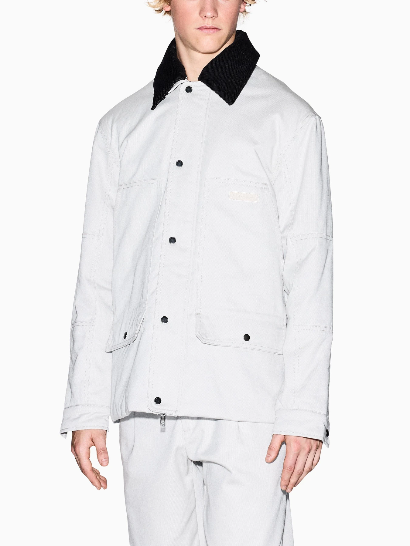 Куртки и дубленки Armani Exchange модель XM001864-AF16679-U1013 Куртки и дубленки Armani Exchange модель XM001864-AF16679-U1013 Фото