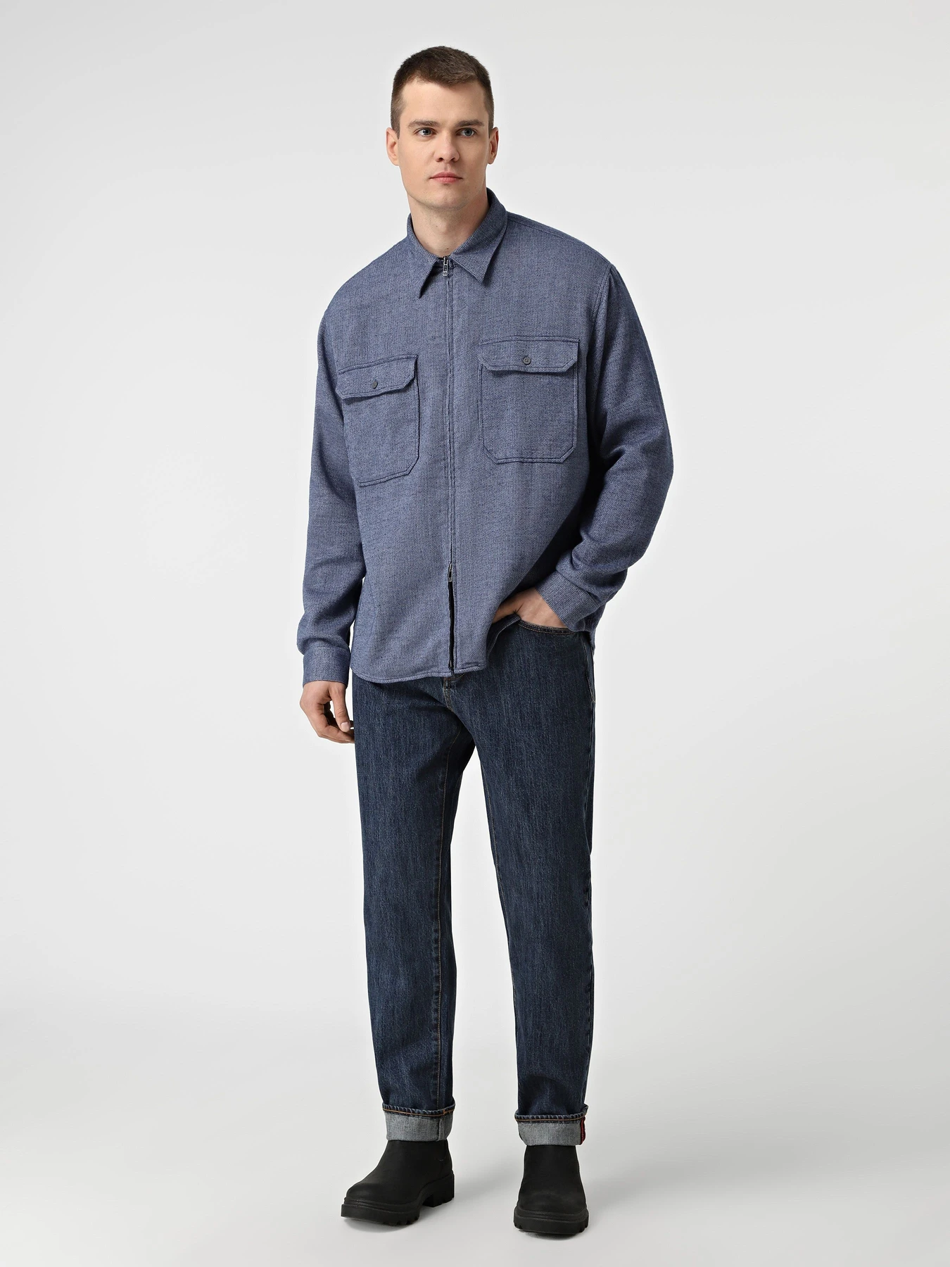 Джинси Armani Exchange модель XM000049-AF16986-MB010 Джинси Armani Exchange модель XM000049-AF16986-MB010 Фото