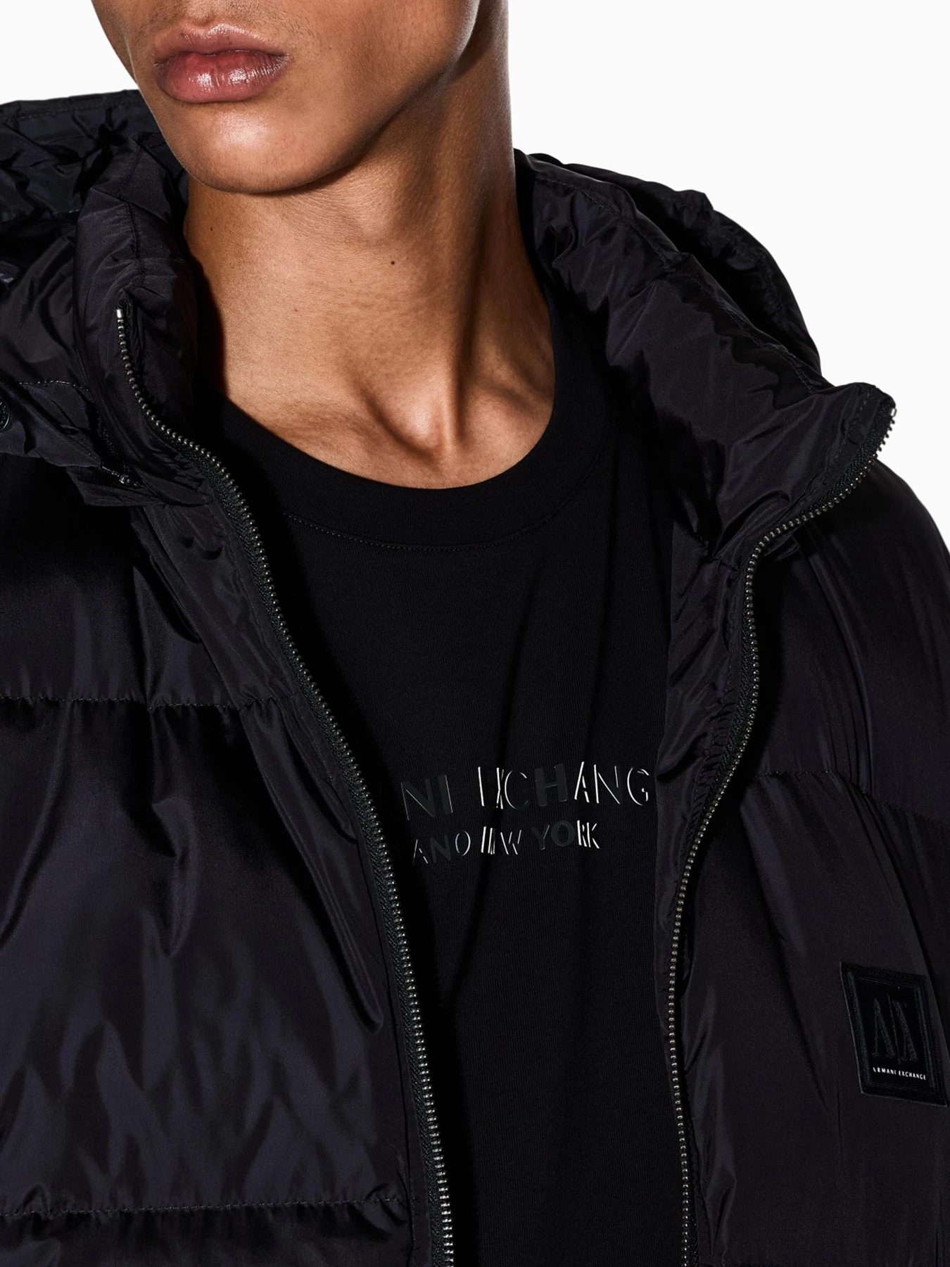 Куртки та дублянки Armani Exchange модель XM000348-AF12286-UC001 Куртки та дублянки Armani Exchange модель XM000348-AF12286-UC001 Фото