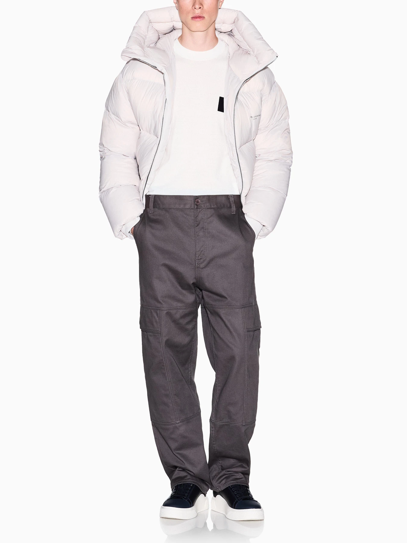 Куртки та дублянки Armani Exchange модель XM001115-AF16589-U1013 Фото