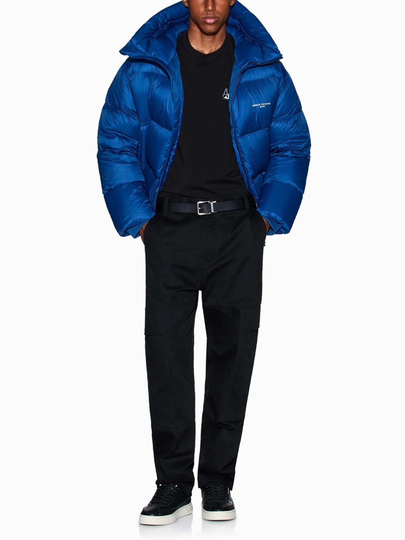 Куртки и дубленки Armani Exchange модель XM001115-AF16589-UB079 Фото