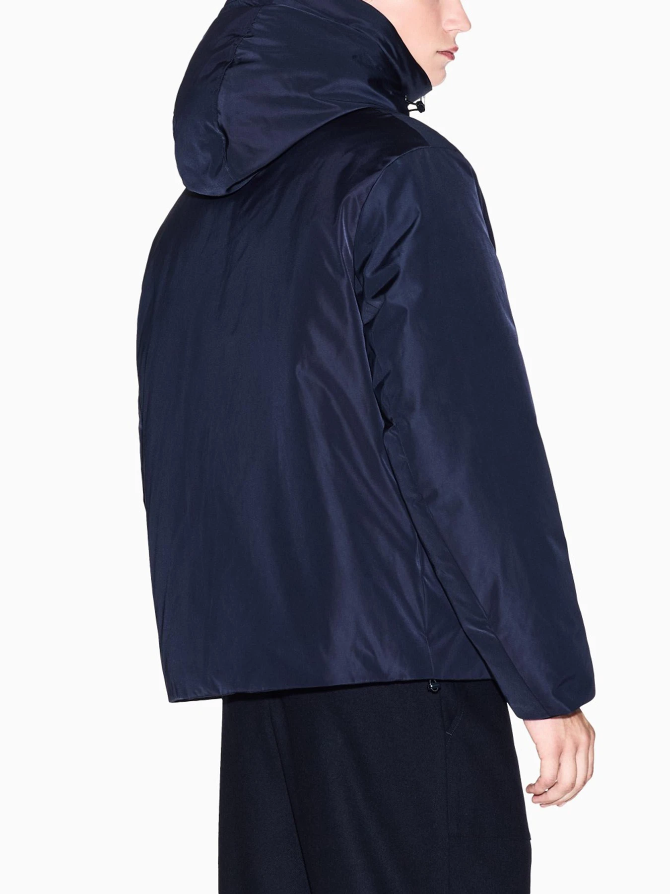 Куртки и дубленки Armani Exchange модель XM001133-AF16649-UB101 Куртки и дубленки Armani Exchange модель XM001133-AF16649-UB101 Фото