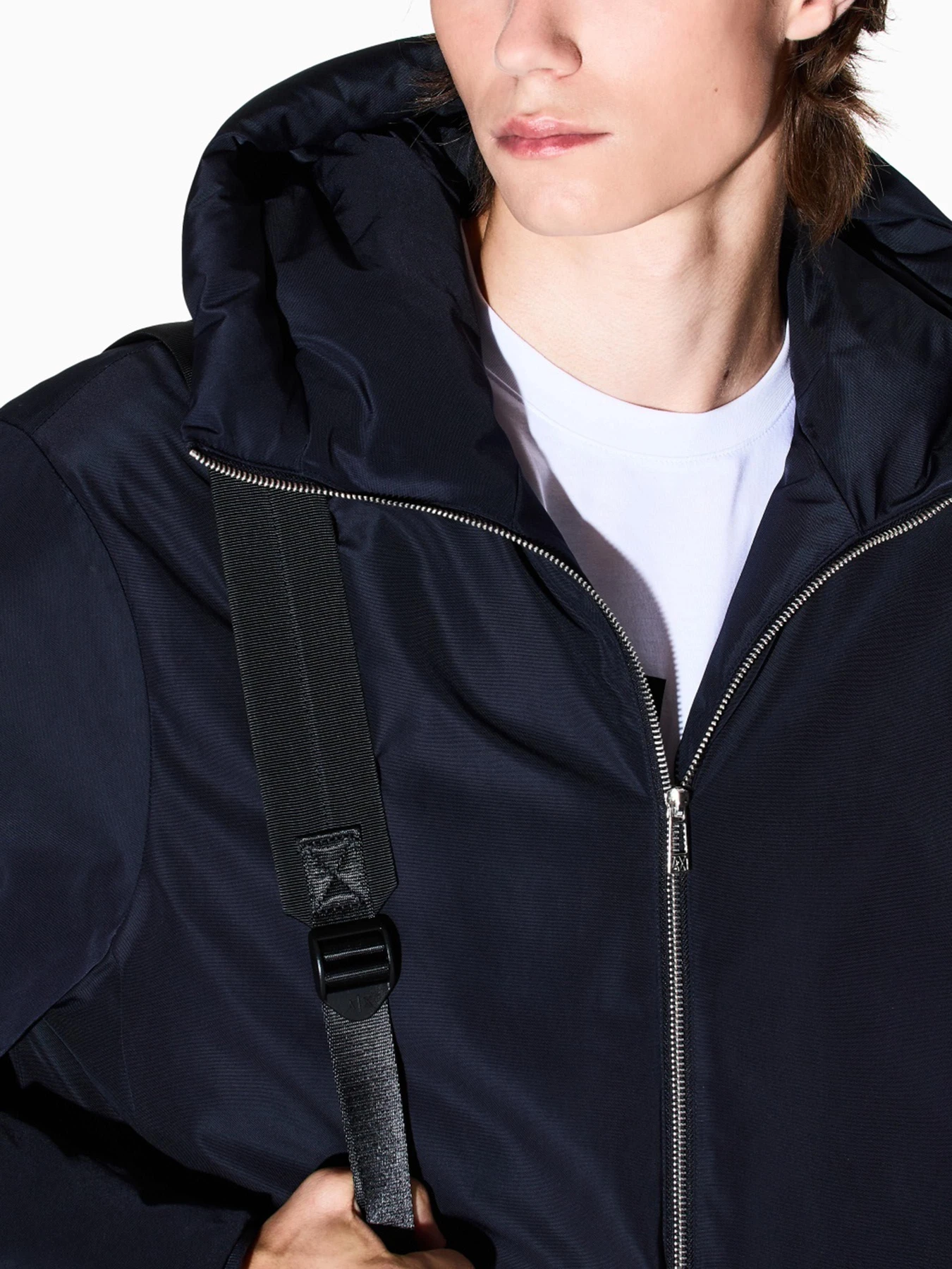 Куртки и дубленки Armani Exchange модель XM001133-AF16649-UB101 Куртки и дубленки Armani Exchange модель XM001133-AF16649-UB101 Фото