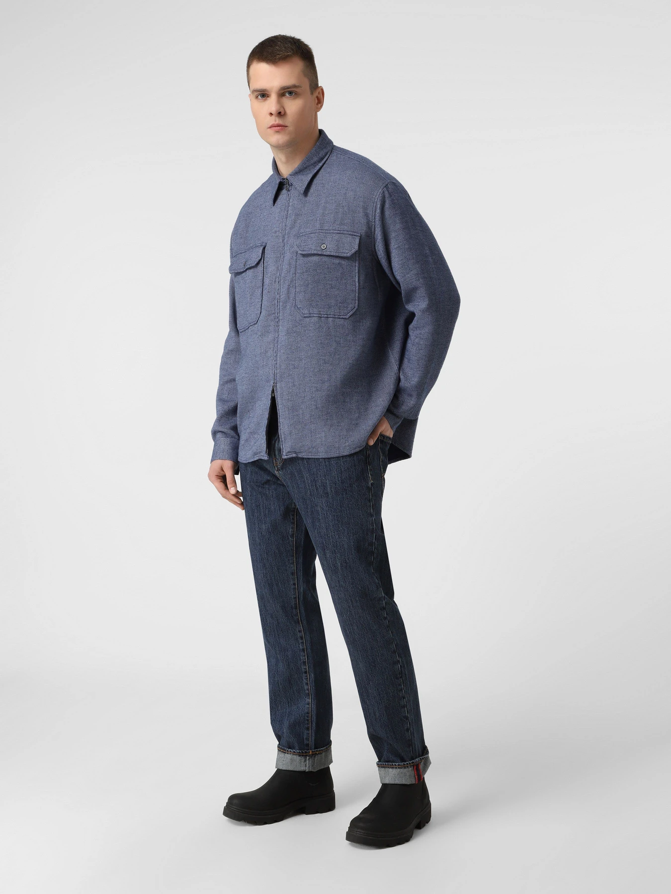 Сорочки Armani Exchange модель XM001140-AF16611-FB245 Сорочки Armani Exchange модель XM001140-AF16611-FB245 Фото