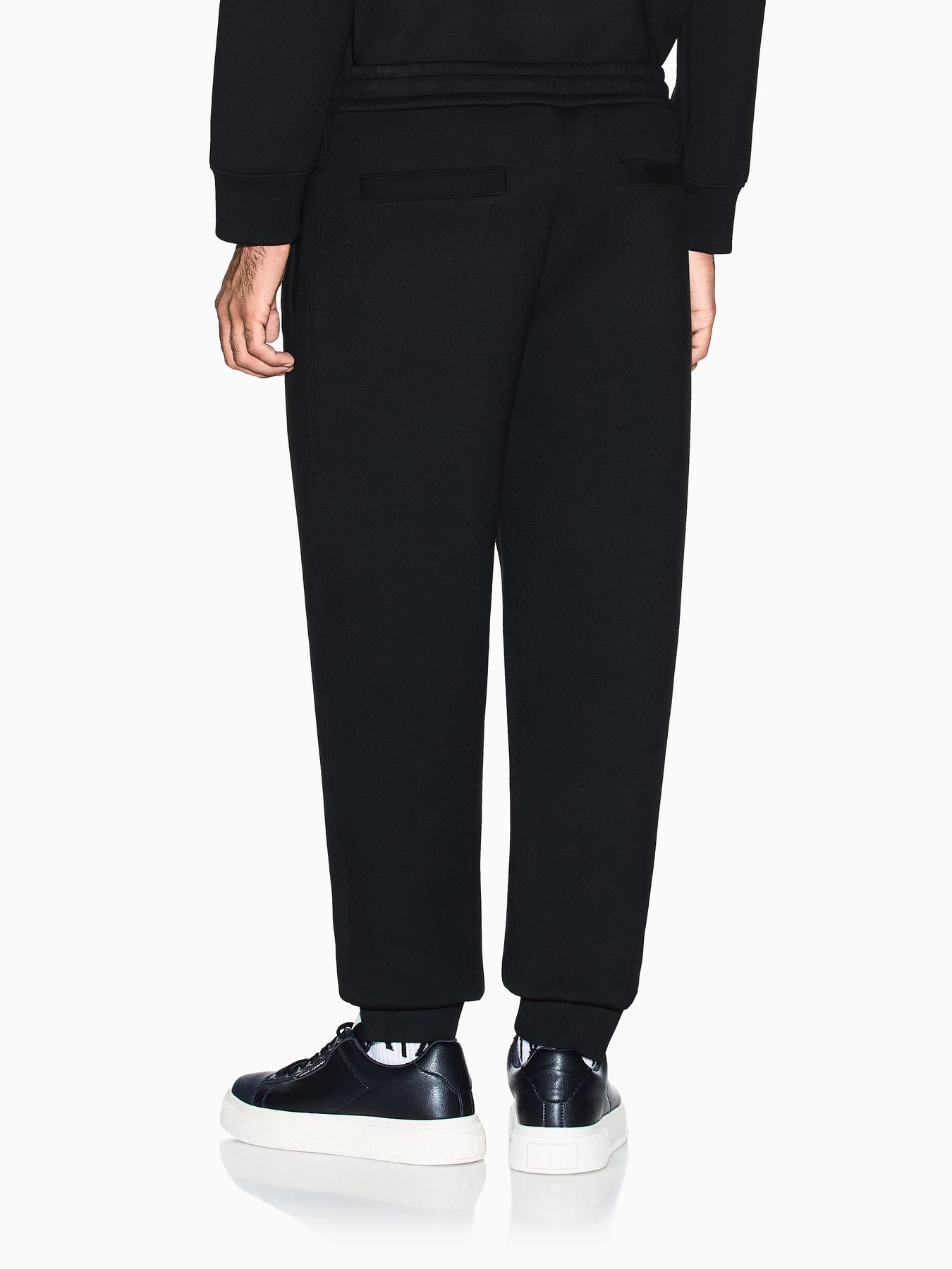 Штани Armani Exchange модель XM001378-AF18746-UC001 Штани Armani Exchange модель XM001378-AF18746-UC001 Фото