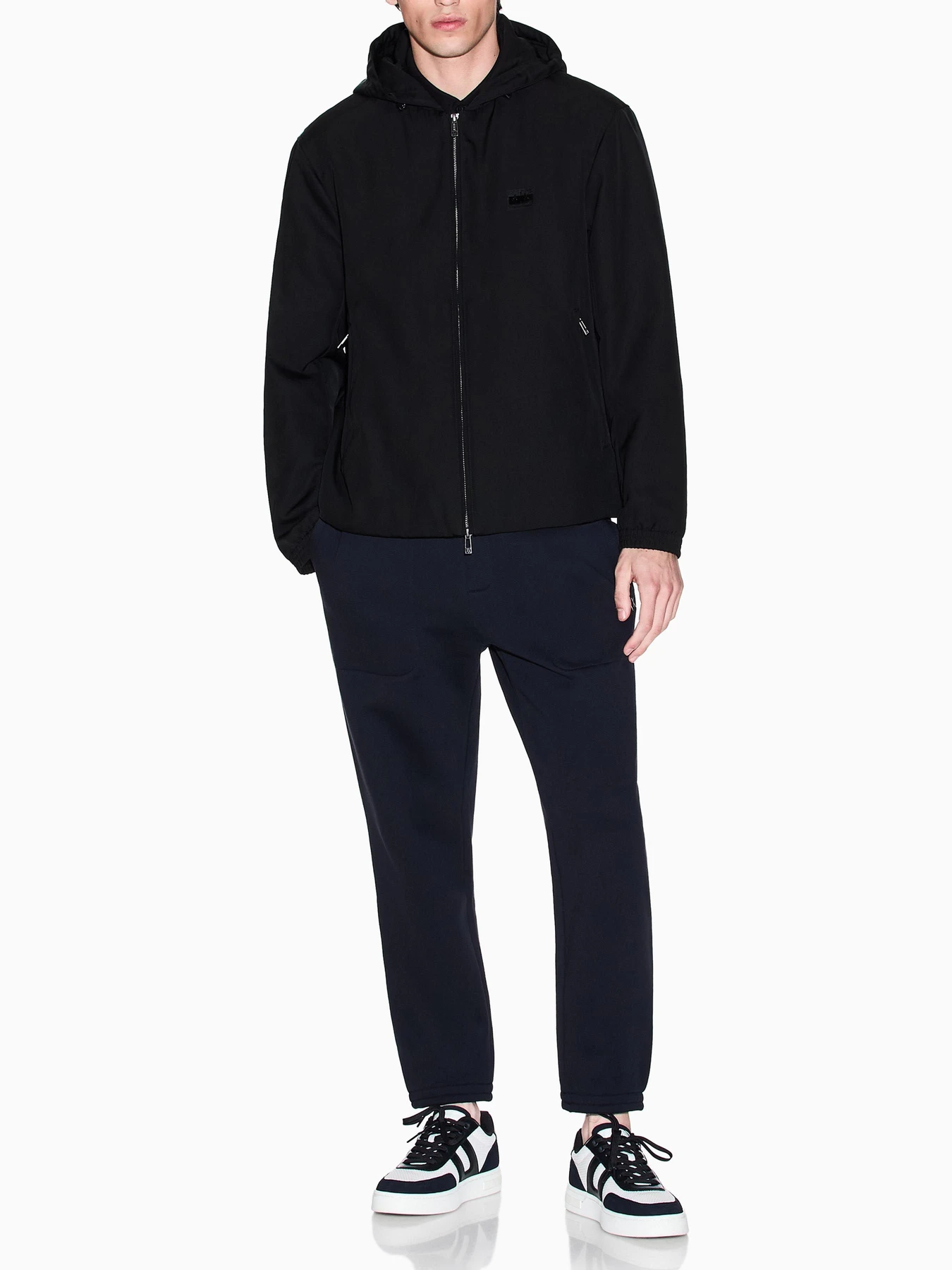 Брюки Armani Exchange модель XM001419-AF16434-UB101 Брюки Armani Exchange модель XM001419-AF16434-UB101 Фото