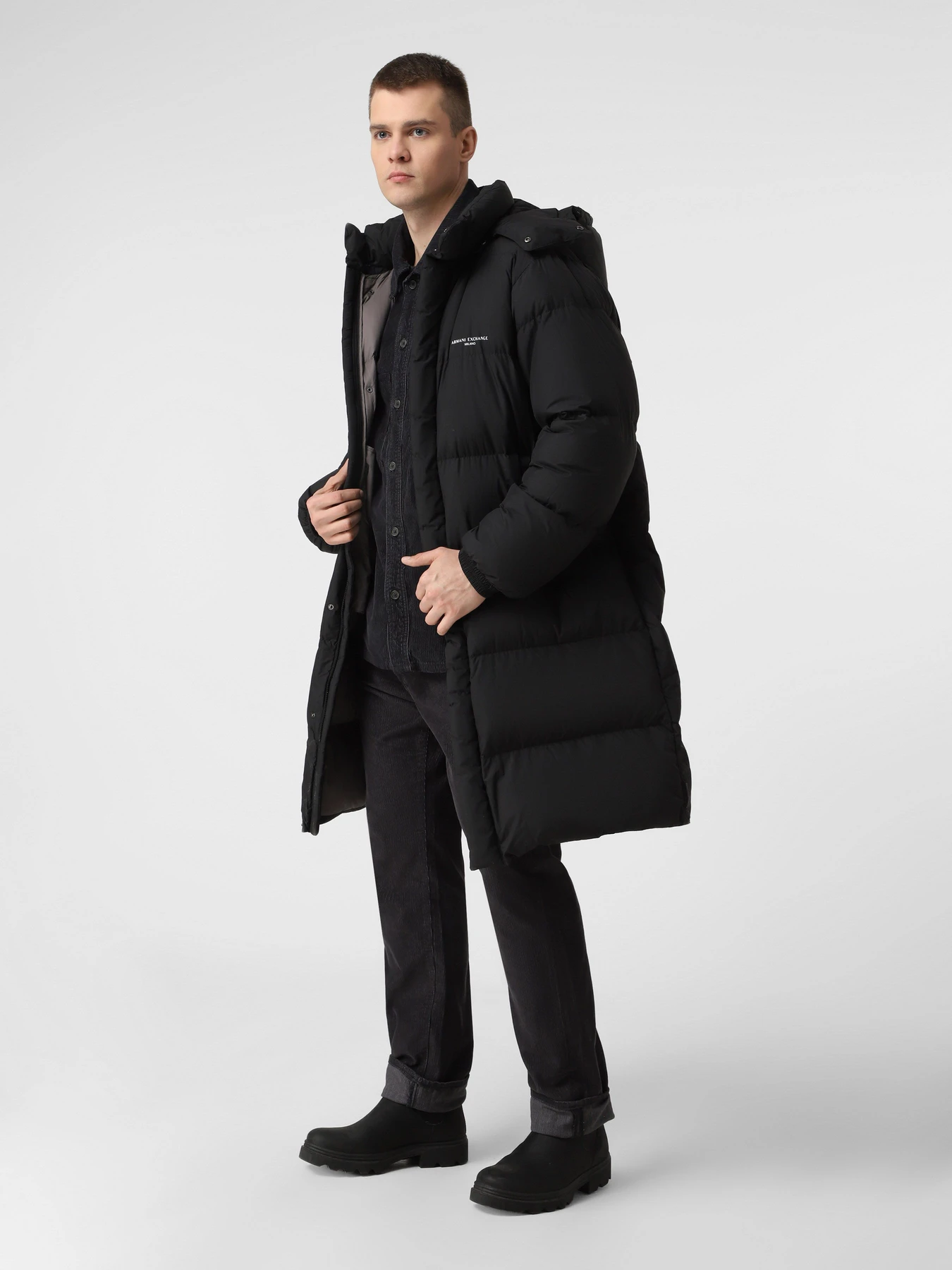 Куртки и дубленки Armani Exchange модель XM001846-AF16340-UC001 Куртки и дубленки Armani Exchange модель XM001846-AF16340-UC001 Фото