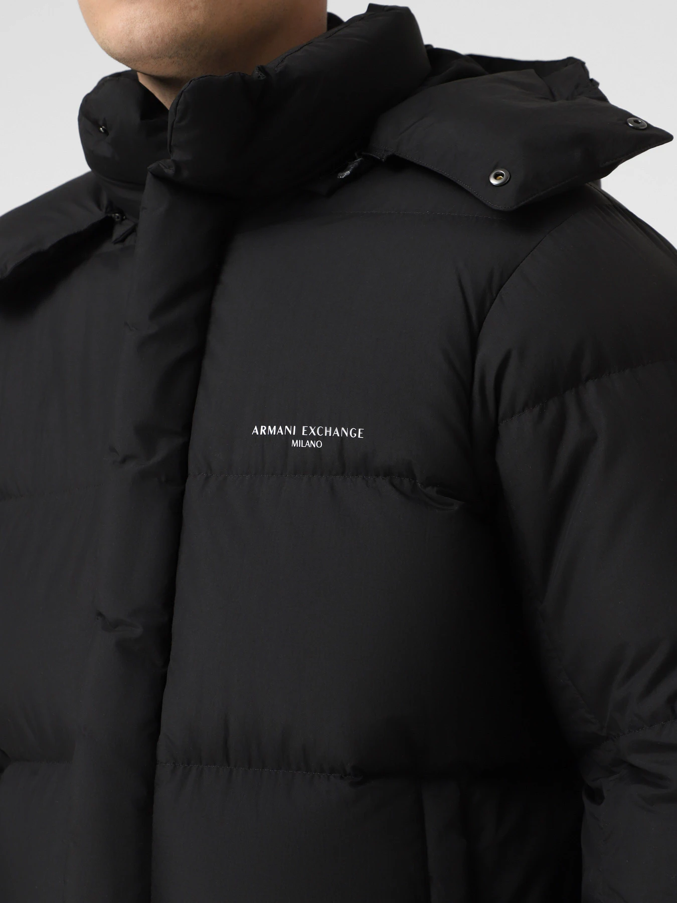 Куртки и дубленки Armani Exchange модель XM001846-AF16340-UC001 Куртки и дубленки Armani Exchange модель XM001846-AF16340-UC001 Фото