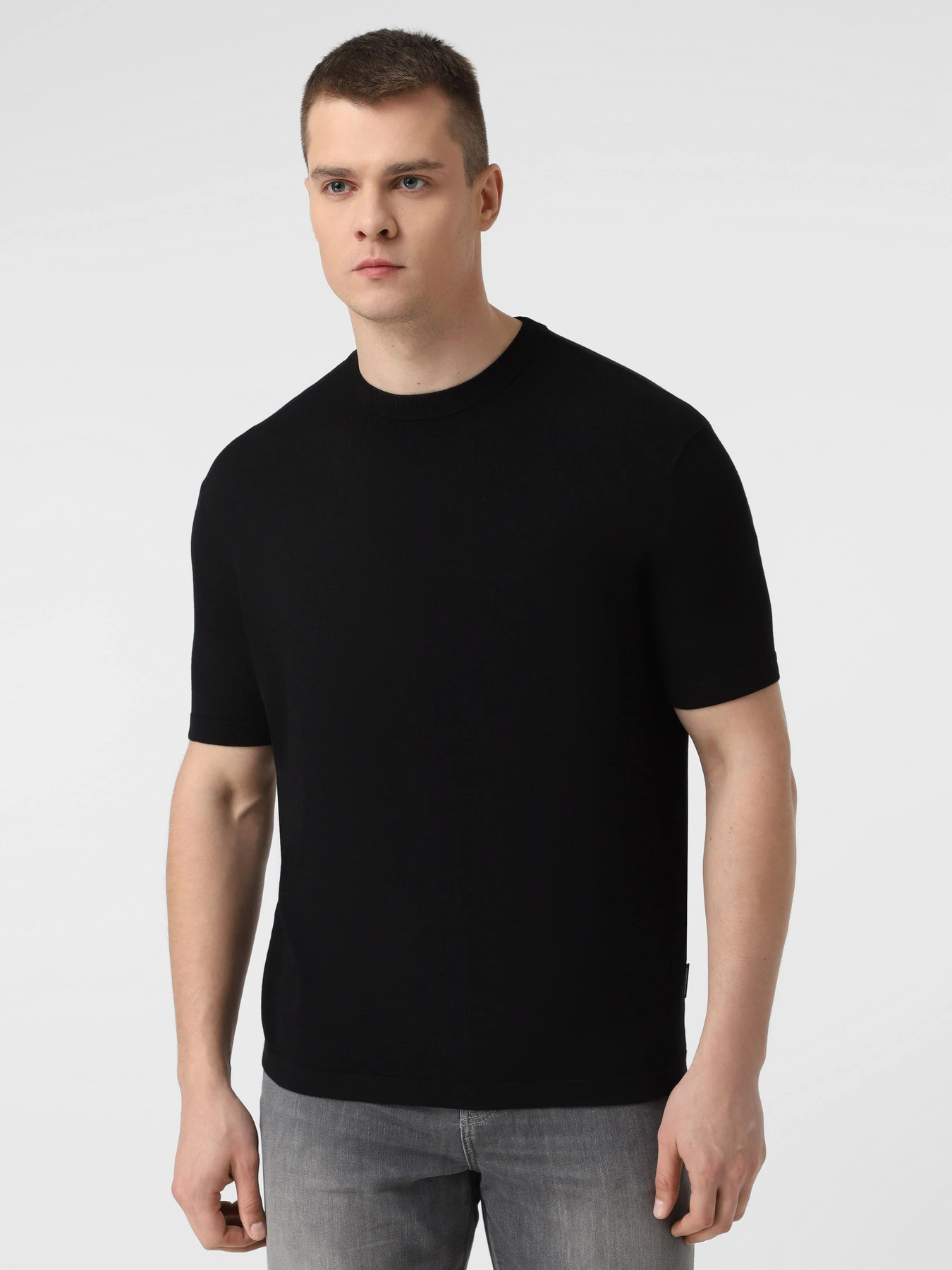 Футболки и поло Armani Exchange модель XM001924-AF18947-UC001 Футболки и поло Armani Exchange модель XM001924-AF18947-UC001 Фото