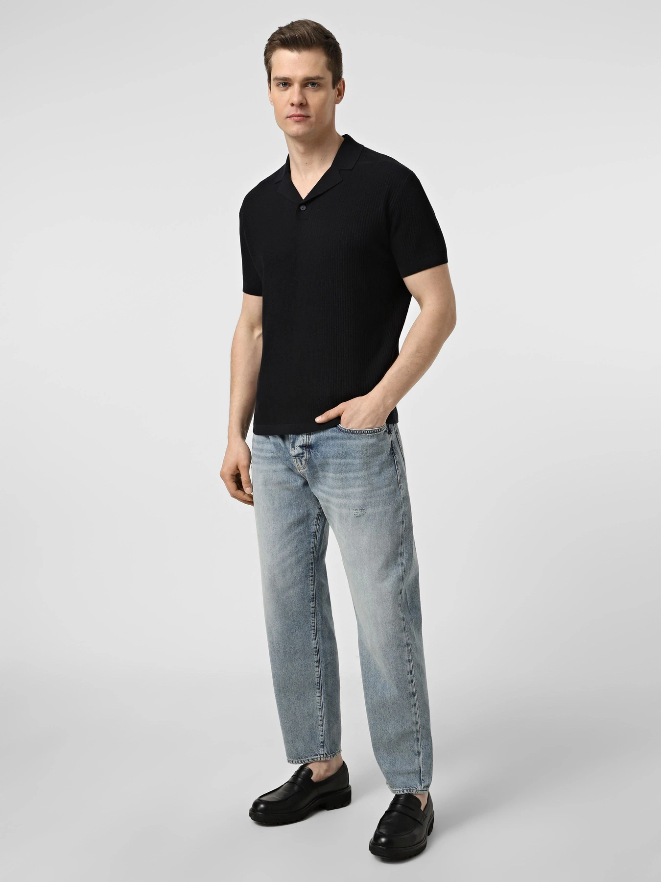 Футболки и поло Armani Exchange модель XM002165-AF20139-UB101 Футболки и поло Armani Exchange модель XM002165-AF20139-UB101 Фото