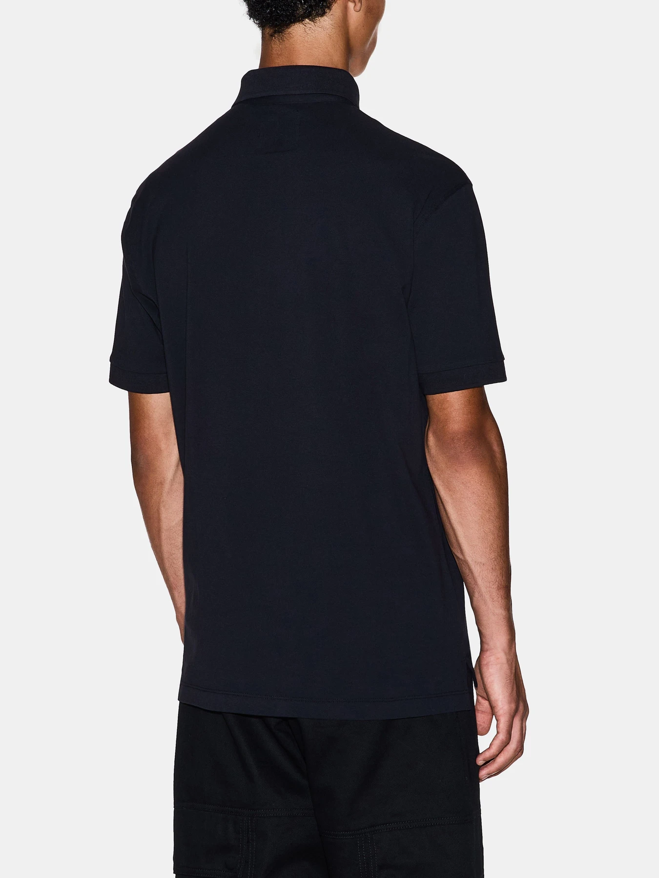 Футболки и поло Armani Exchange модель XM000367-AF13022-UB101 Футболки и поло Armani Exchange модель XM000367-AF13022-UB101 Фото