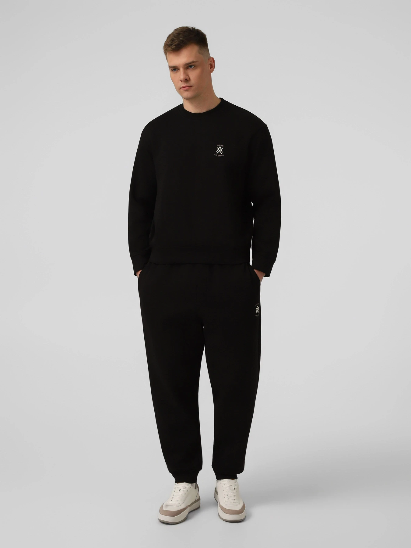 Брюки Armani Exchange модель XM001778-AF10818-UC001 Фото