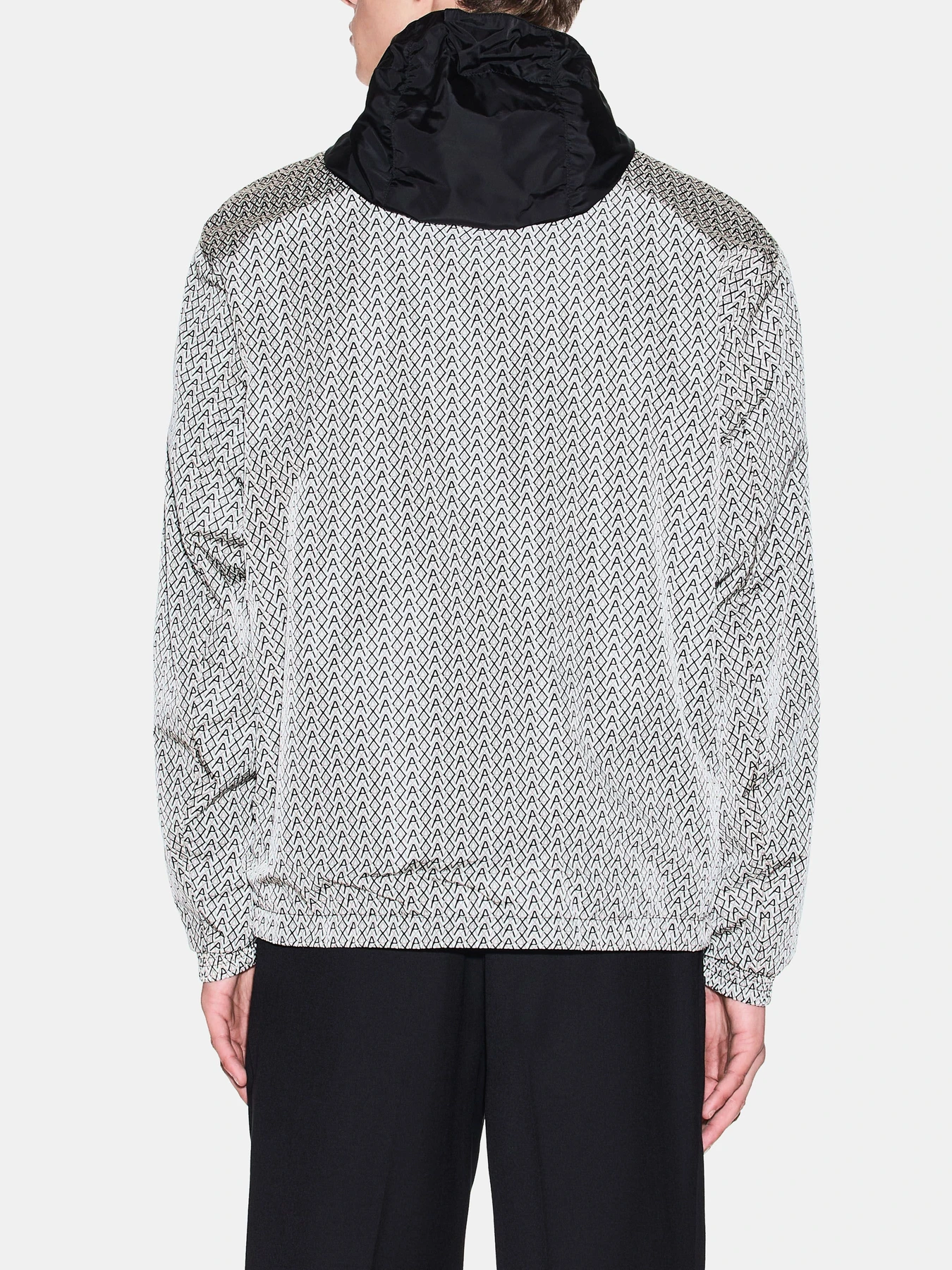 Куртки и дубленки Armani Exchange модель XM001830-AF18579-M0245 Фото
