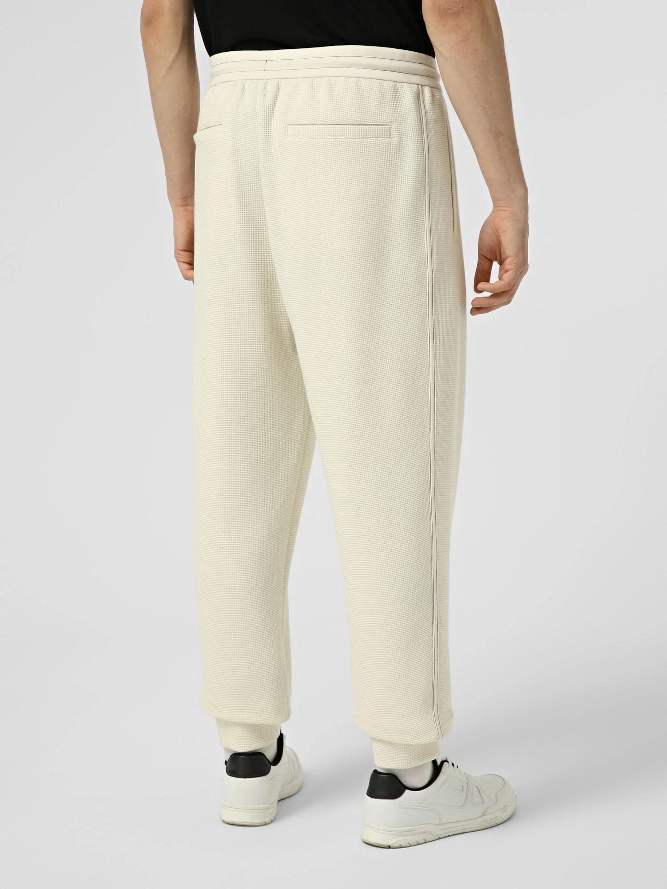 Брюки Armani Exchange модель XM002328-AF21870-U1074 Брюки Armani Exchange модель XM002328-AF21870-U1074 Фото