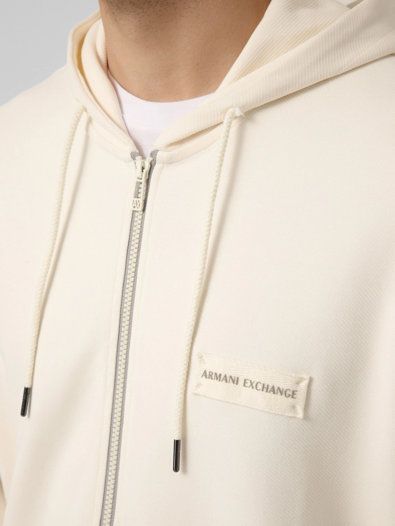 Худи и свитшоты Armani Exchange модель XM002352-AF21869-U1074 Худи и свитшоты Armani Exchange модель XM002352-AF21869-U1074 Фото