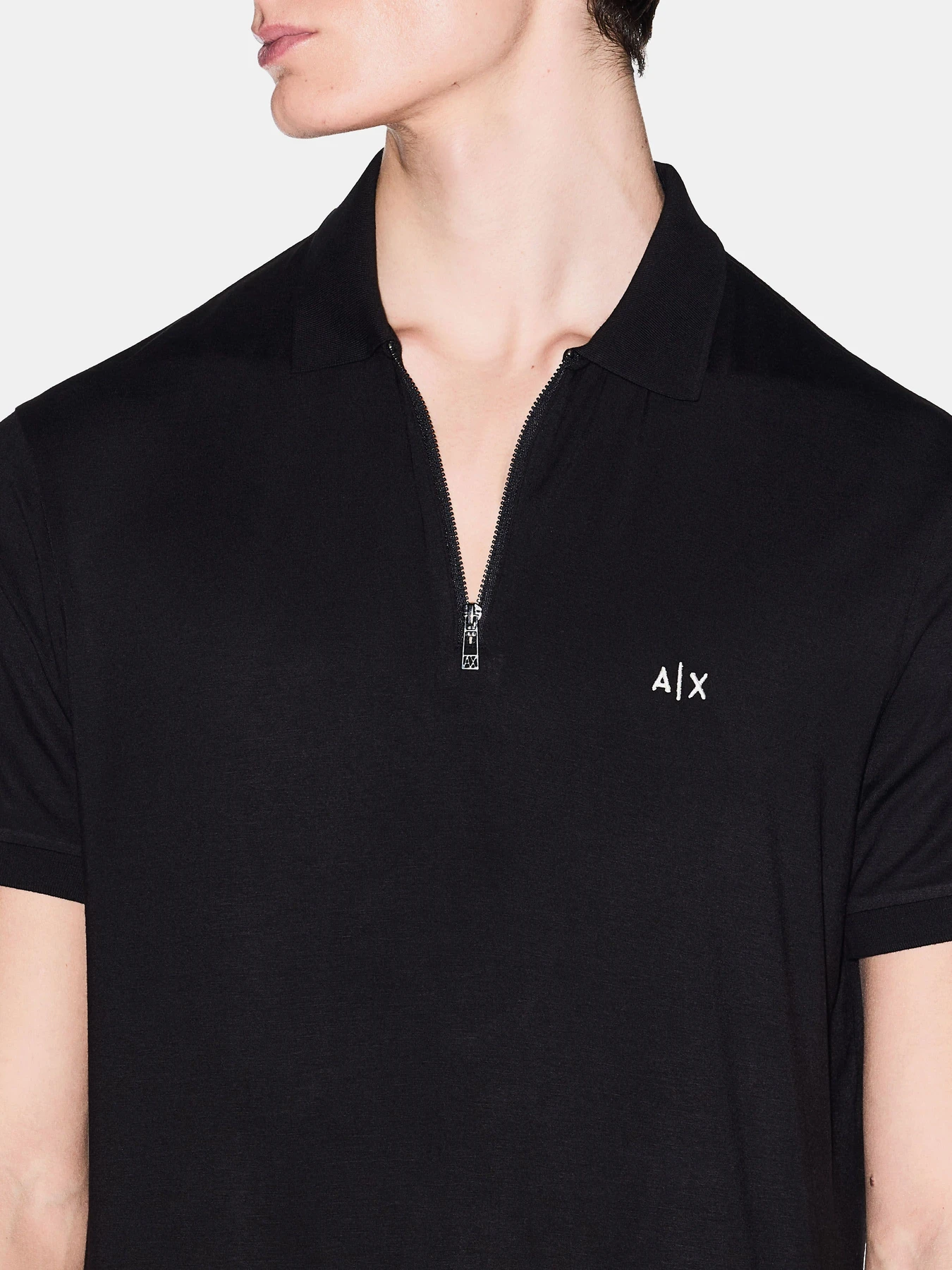 Футболки и поло Armani Exchange модель XM002372-AF21936-UC001 Футболки и поло Armani Exchange модель XM002372-AF21936-UC001 Фото