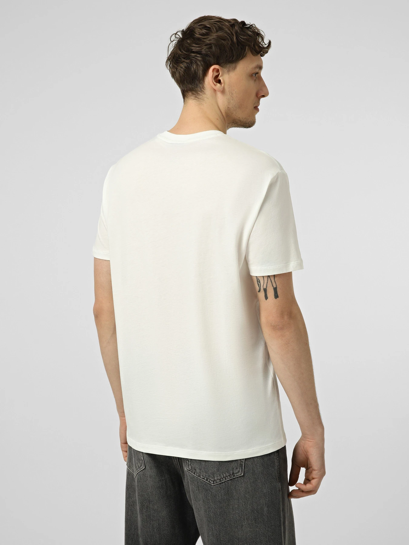 Футболки и поло Armani Exchange модель XM002479-AF10358-U0009 Футболки и поло Armani Exchange модель XM002479-AF10358-U0009 Фото