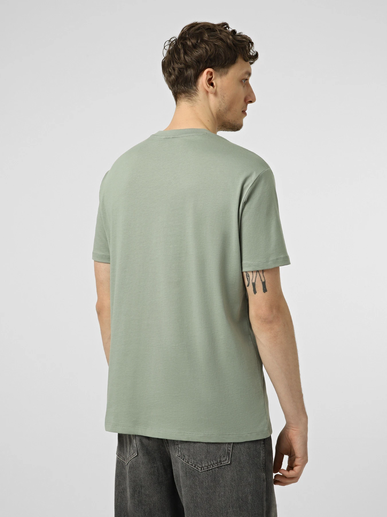 Футболки и поло Armani Exchange модель XM002479-AF10358-U7210 Футболки и поло Armani Exchange модель XM002479-AF10358-U7210 Фото