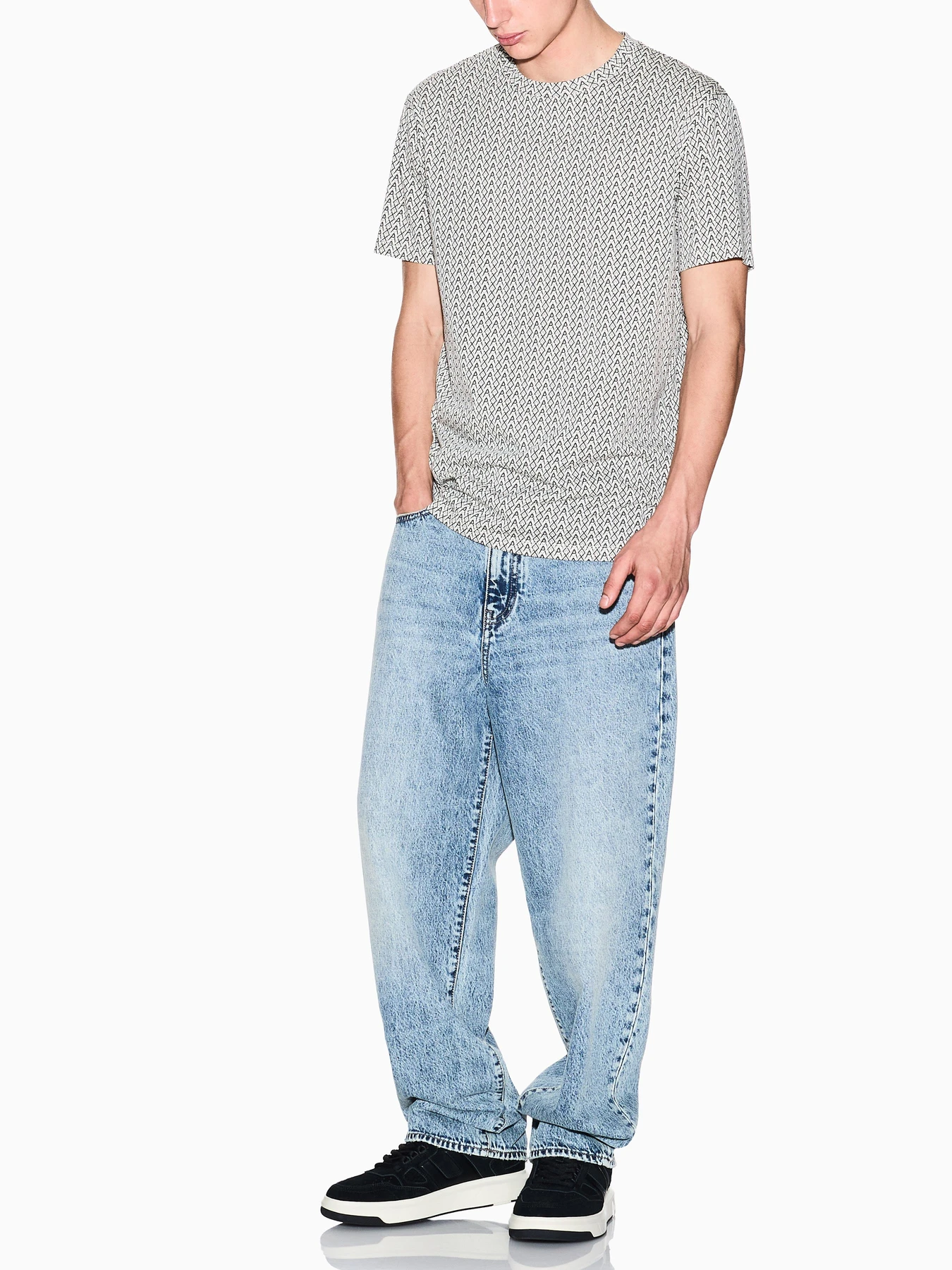 Футболки и поло Armani Exchange модель XM001798-AF10356-F0143 Футболки и поло Armani Exchange модель XM001798-AF10356-F0143 Фото