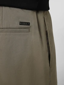 Шорты Armani Exchange модель XM002095-AF22545-U6229 Фото