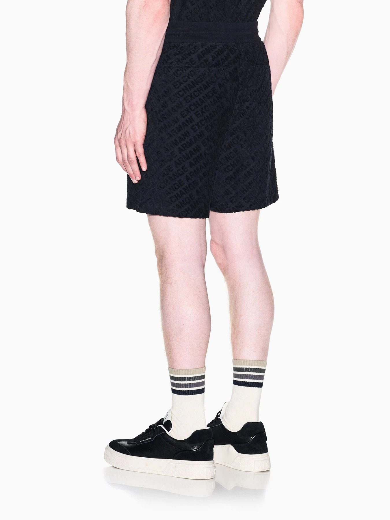 Шорты Armani Exchange модель XM002348-AF21860-UB101 Шорты Armani Exchange модель XM002348-AF21860-UB101 Фото