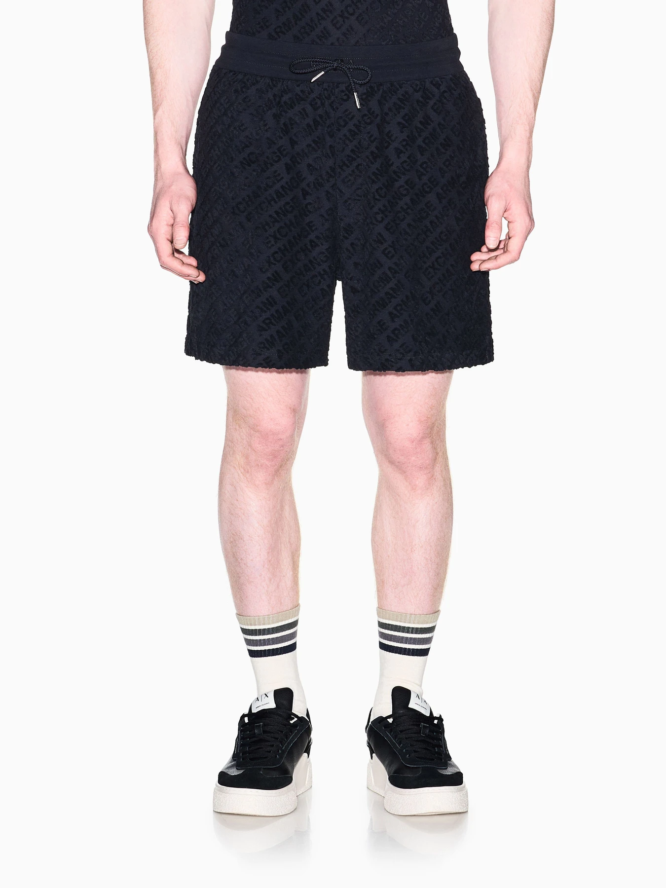 Шорты Armani Exchange модель XM002348-AF21860-UB101 Шорты Armani Exchange модель XM002348-AF21860-UB101 Фото
