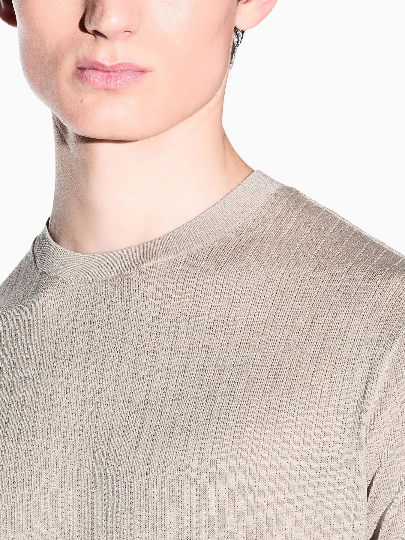Футболки и поло Armani Exchange модель XM002439-AF22249-U6229 Футболки и поло Armani Exchange модель XM002439-AF22249-U6229 Фото