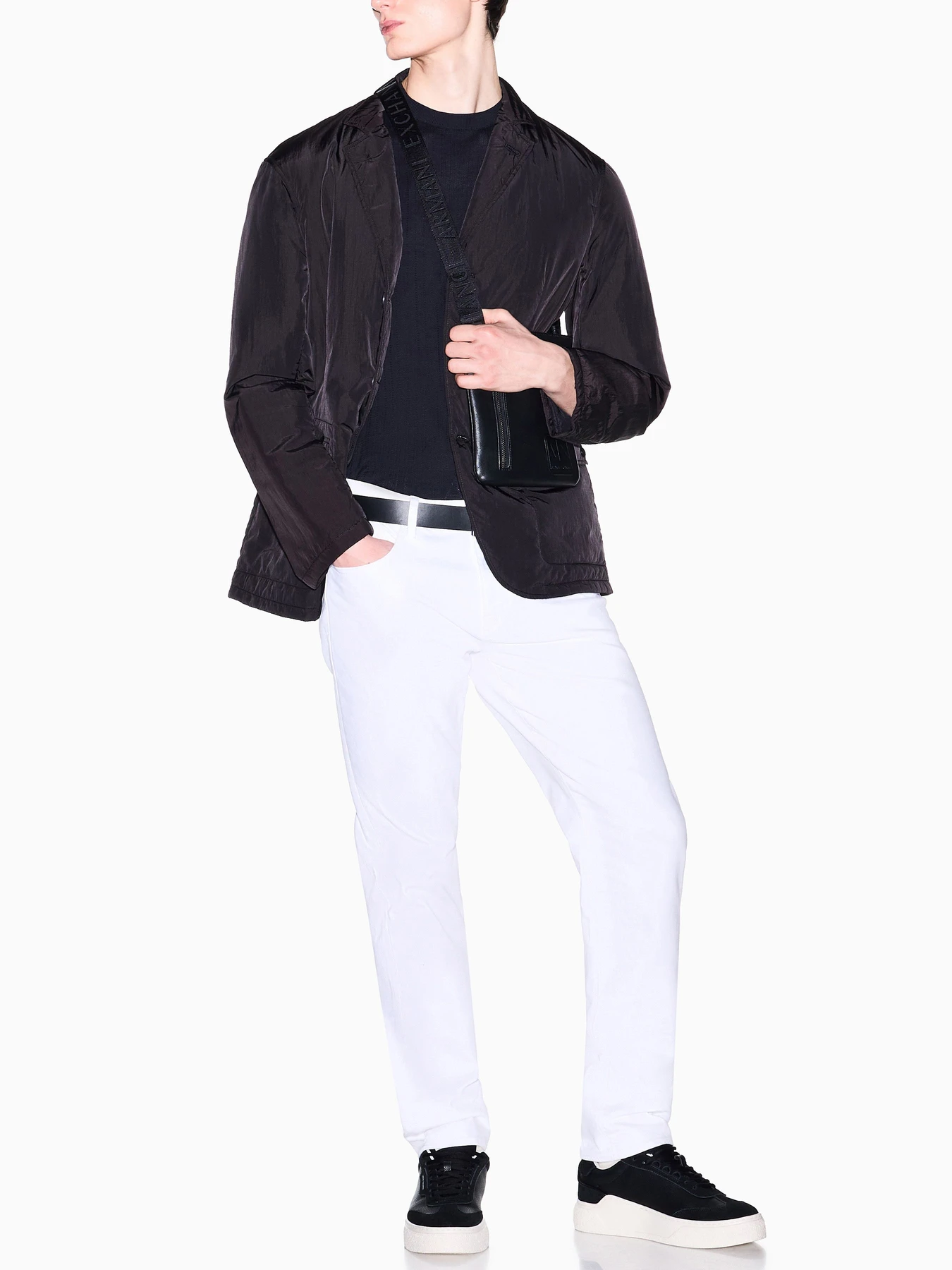 Футболки и поло Armani Exchange модель XM002439-AF22249-UB101 Футболки и поло Armani Exchange модель XM002439-AF22249-UB101 Фото