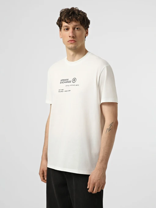 Футболки і поло Armani Exchange модель XM002490-AF10358-U0009 Фото