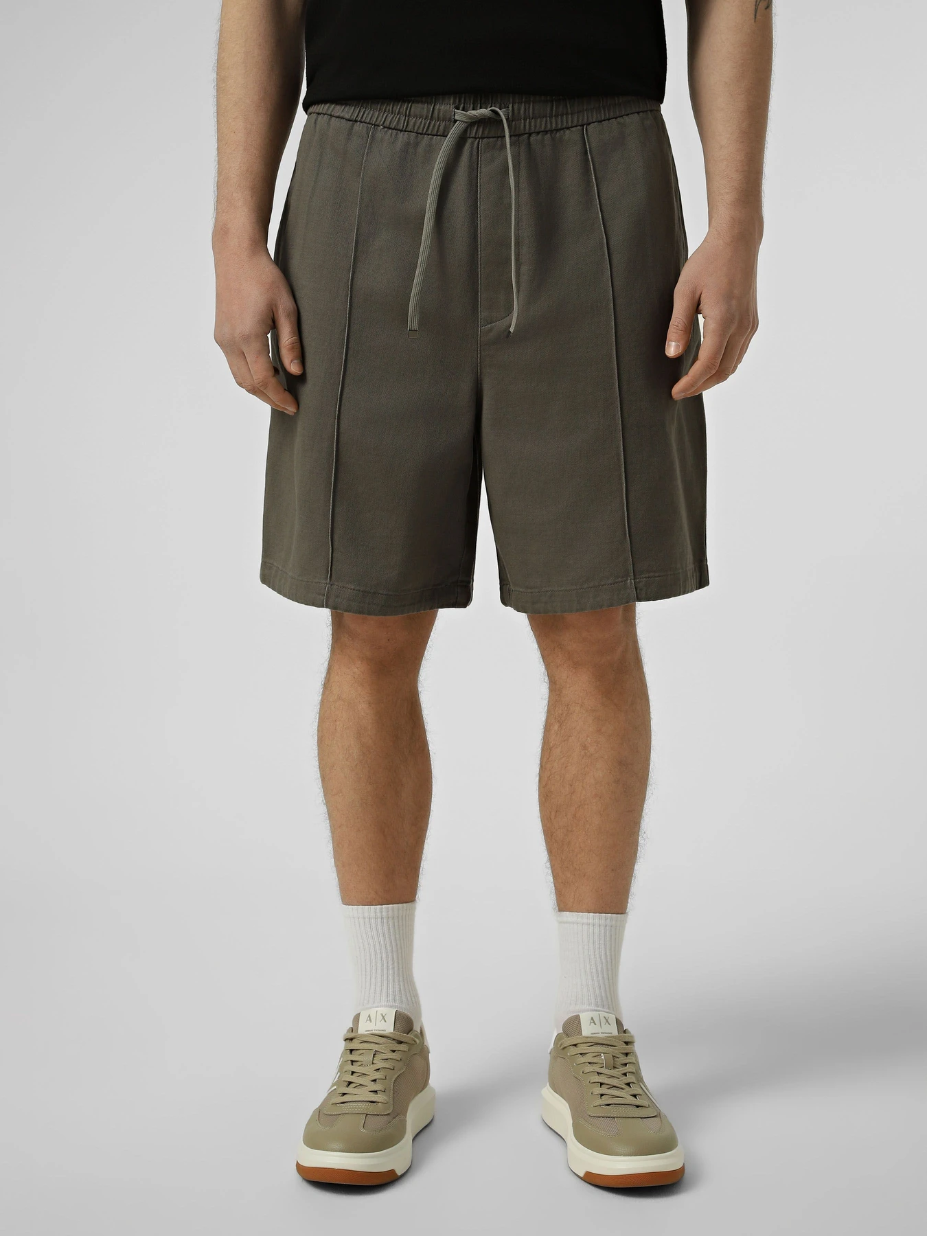 Шорты Armani Exchange модель XM002741-AF23202-U8097 Шорты Armani Exchange модель XM002741-AF23202-U8097 Фото