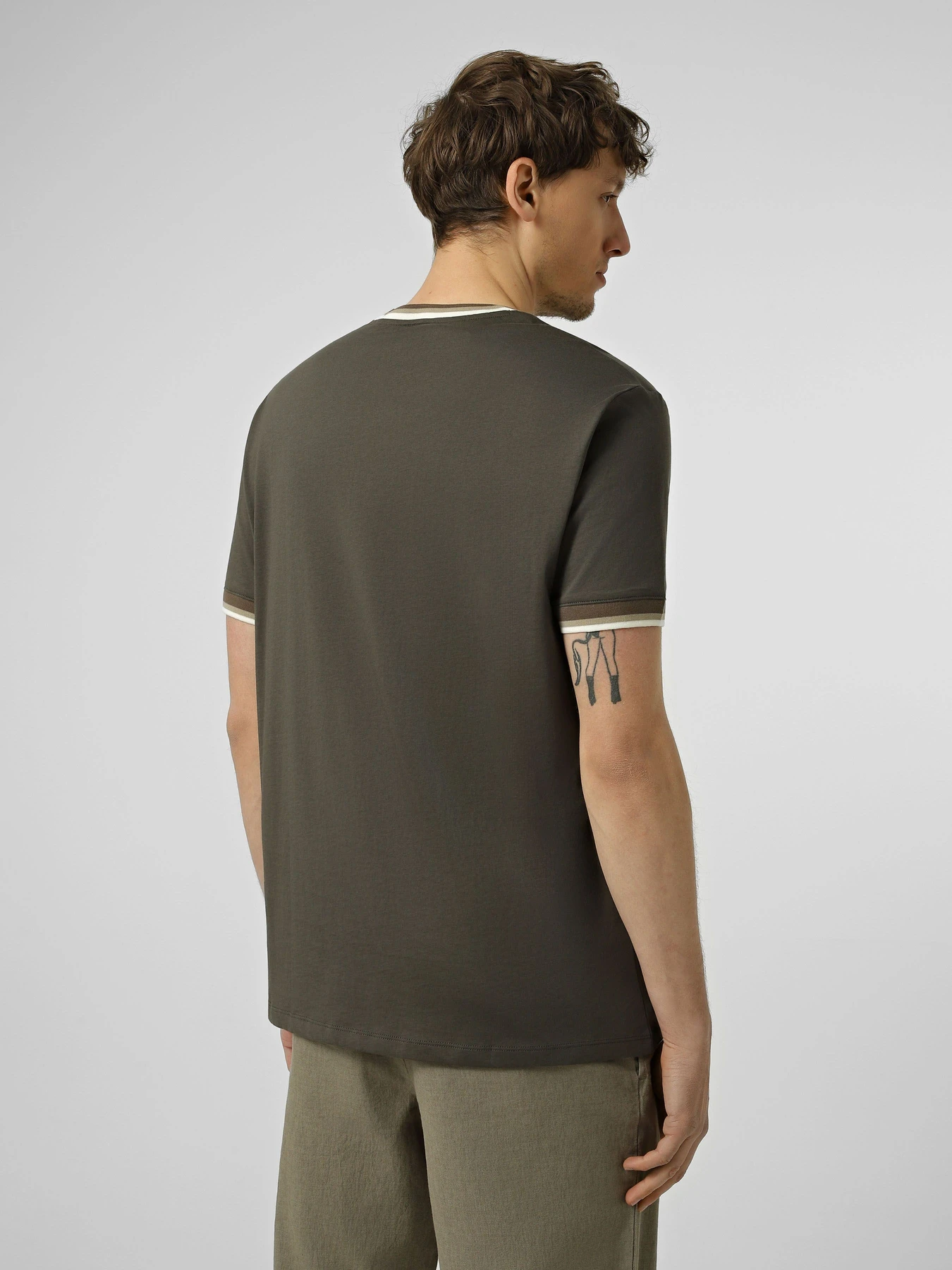 Футболки и поло Armani Exchange модель XM002790-AF10358-U8144 Футболки и поло Armani Exchange модель XM002790-AF10358-U8144 Фото