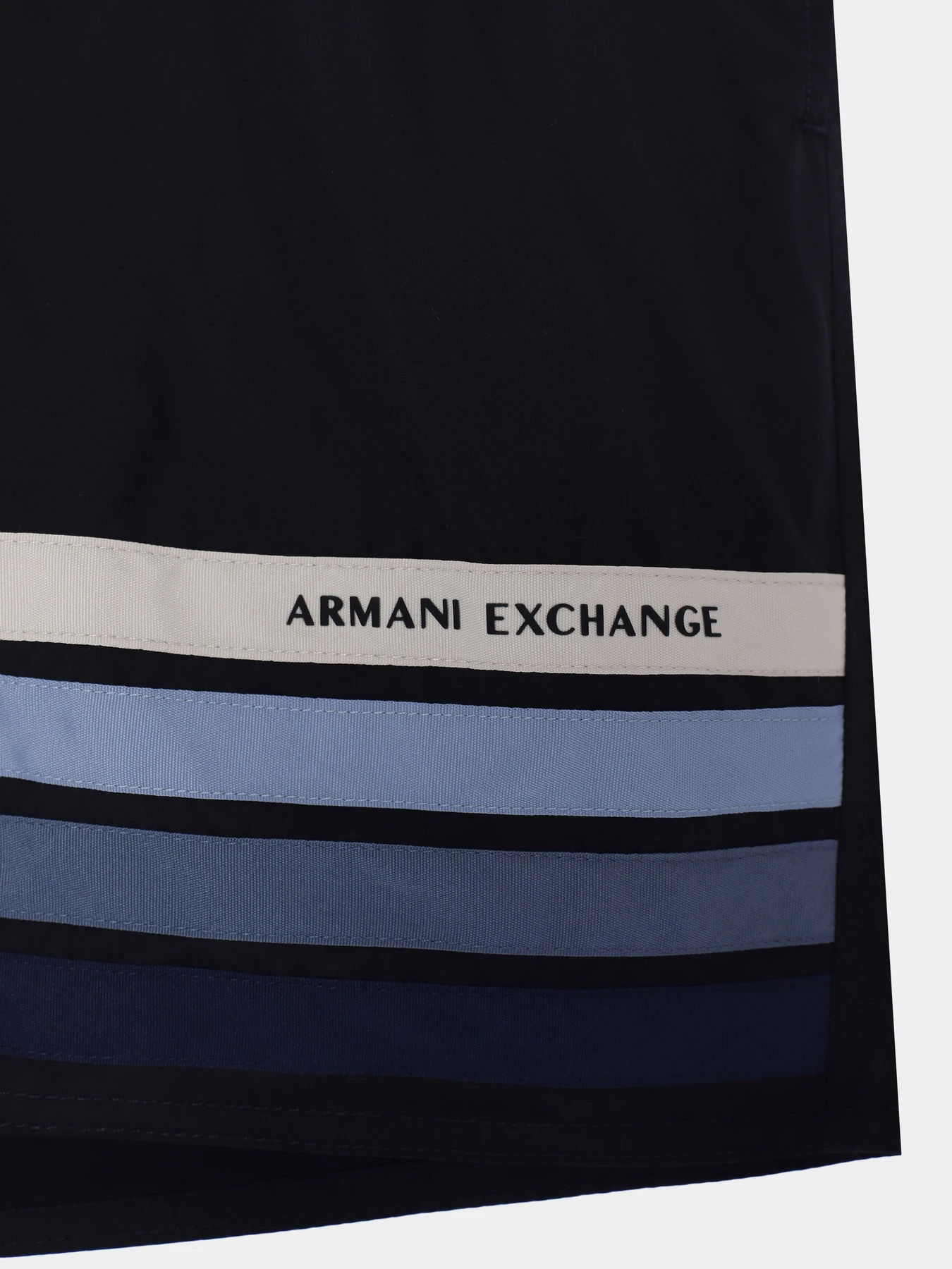 Одяг для пляжу Armani Exchange модель XM000832-AF22585-UB101 Одяг для пляжу Armani Exchange модель XM000832-AF22585-UB101 Фото