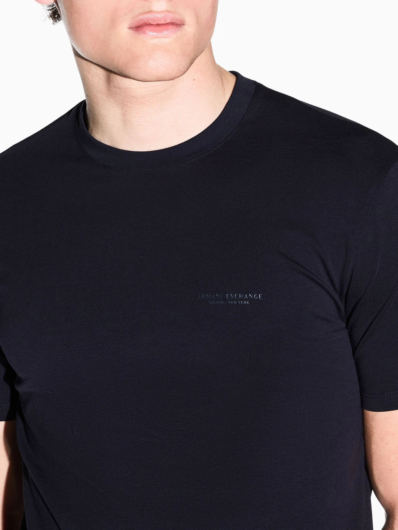 Футболки и поло Armani Exchange модель XM003141-AF26650-UB101 Фото