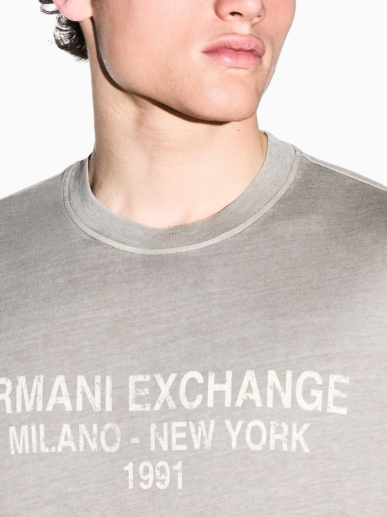 Футболки и поло Armani Exchange модель XM003404-AF16283-U6161 Фото