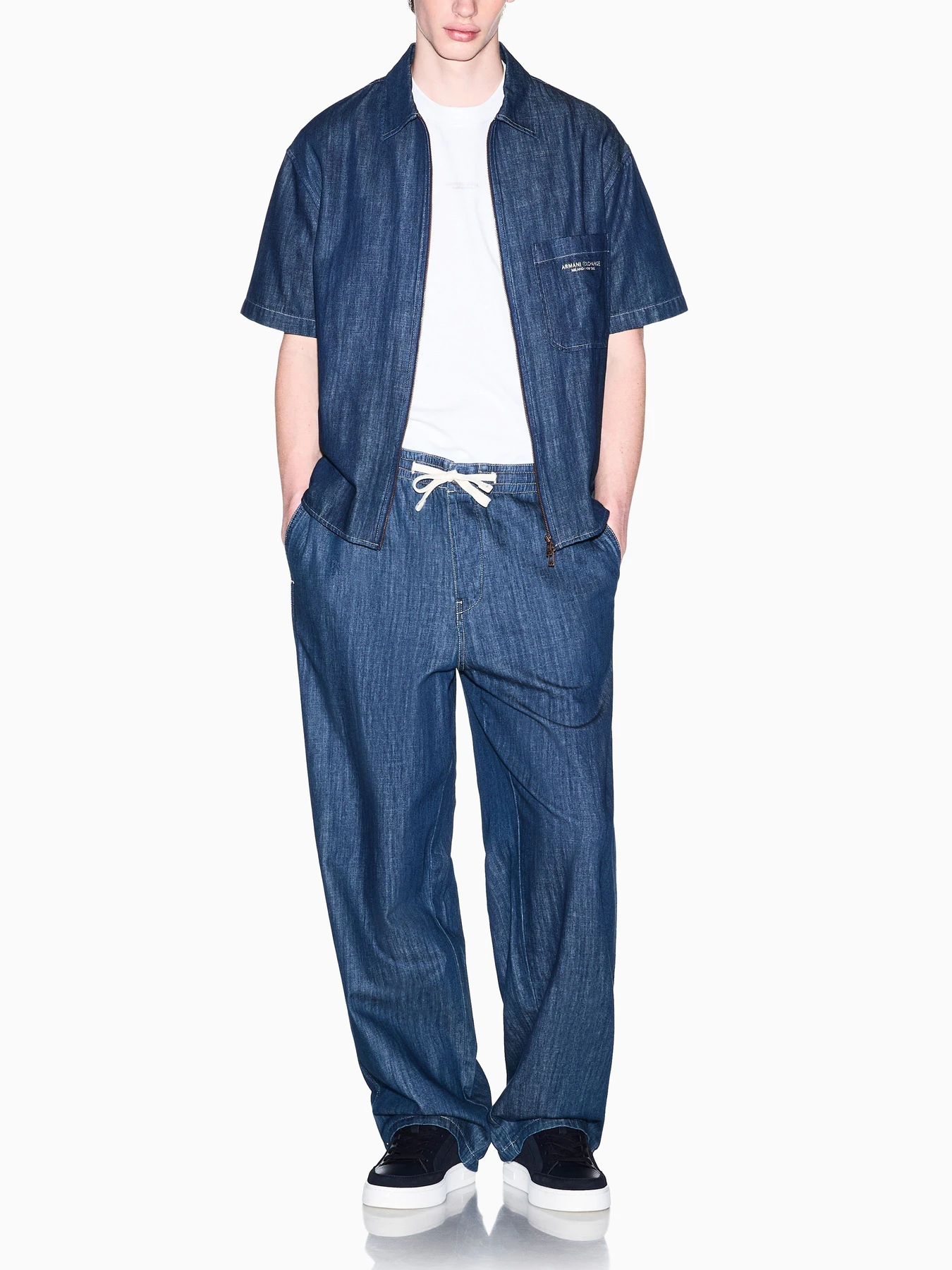 Футболки и поло Armani Exchange модель XM003560-AF28670-U0009 Фото