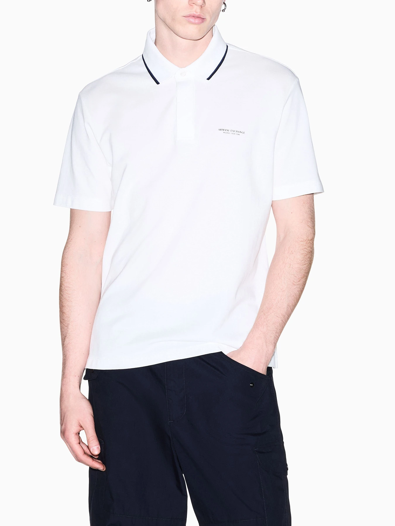 Футболки и поло Armani Exchange модель XM002895-AF13026-U0009 Фото