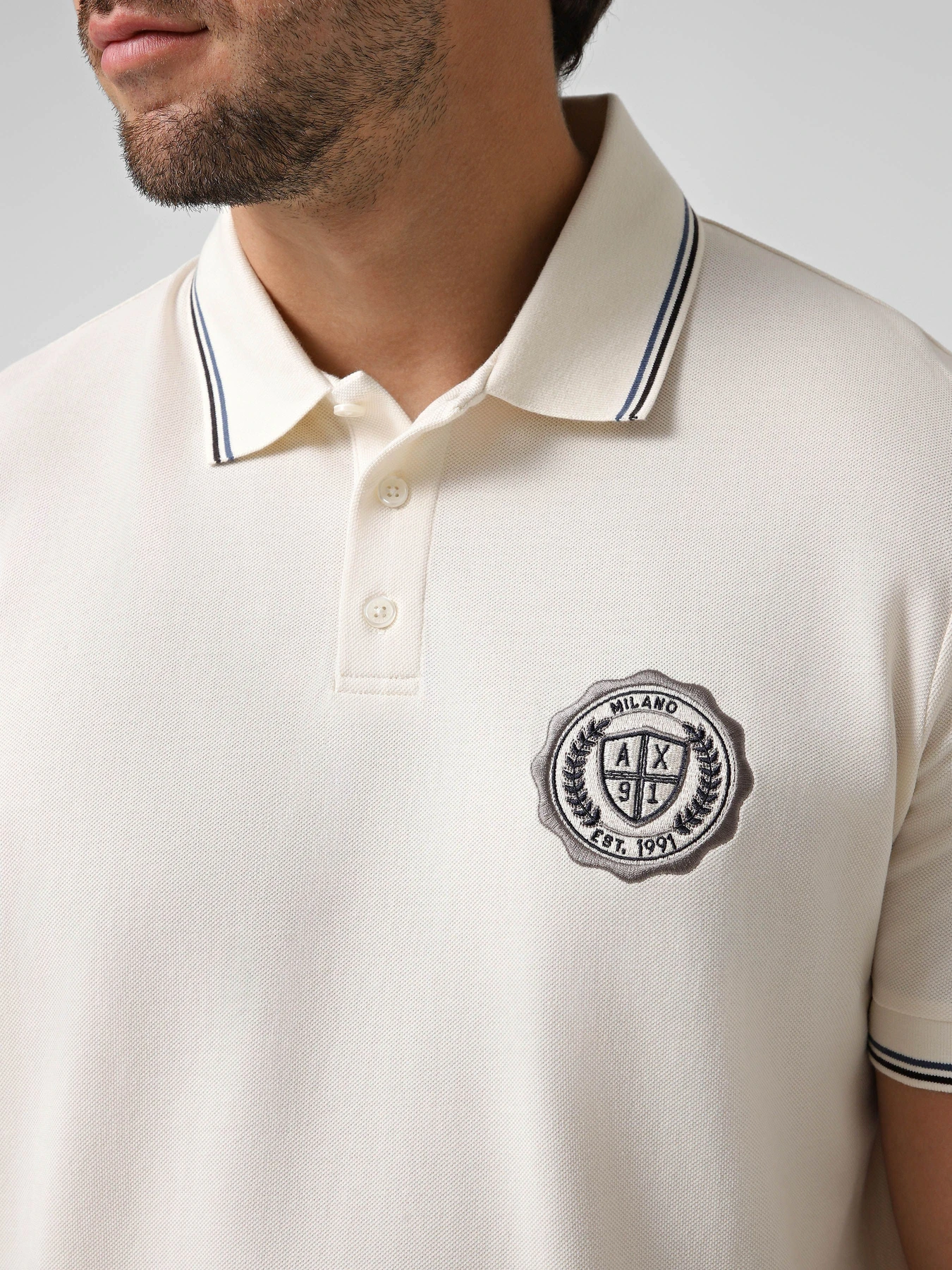 Футболки и поло Armani Exchange модель XM002921-AF13026-U0007 Футболки и поло Armani Exchange модель XM002921-AF13026-U0007 Фото