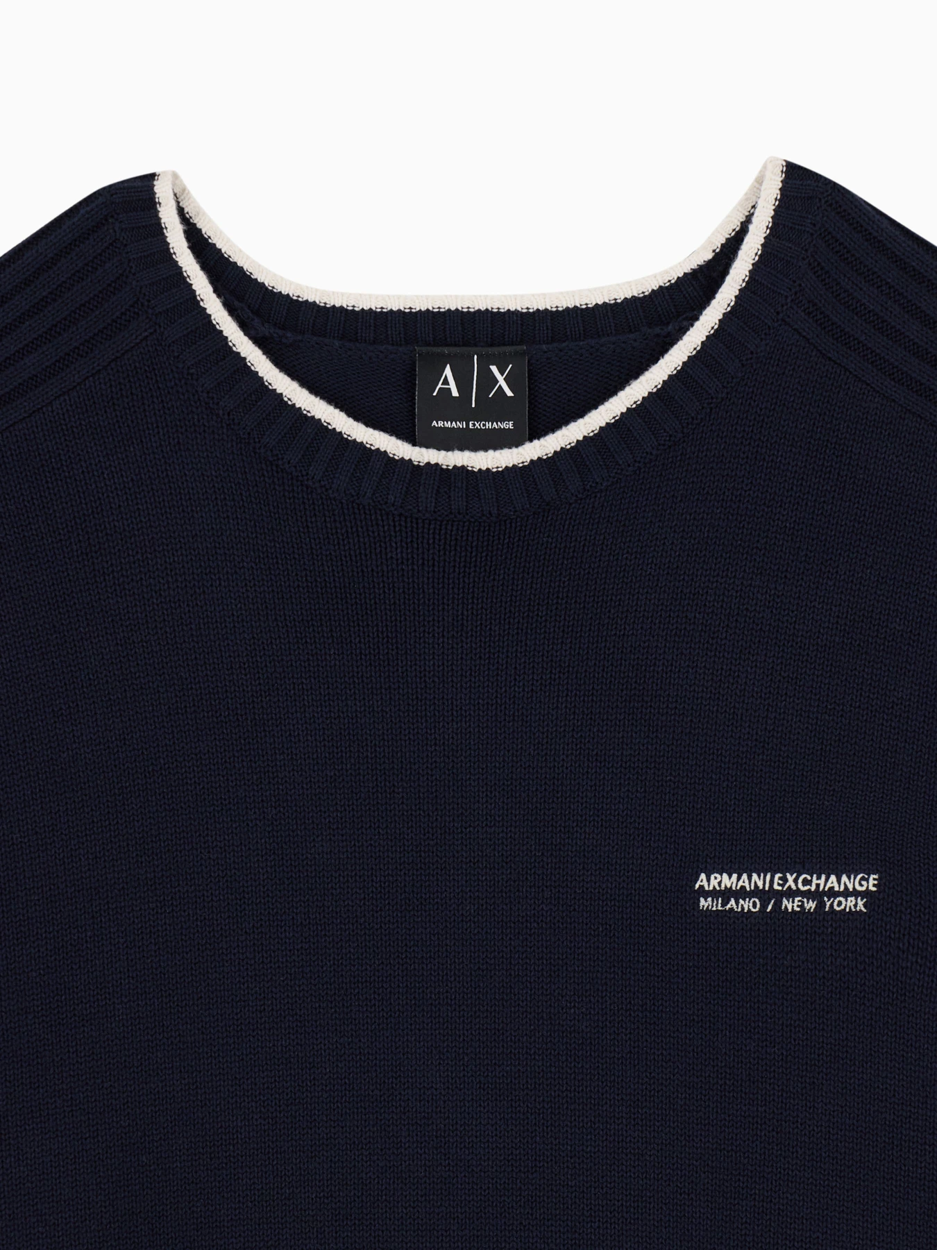 Свитры и кардиганы Armani Exchange модель XM003009-AF28775-UB101 Свитры и кардиганы Armani Exchange модель XM003009-AF28775-UB101 Фото